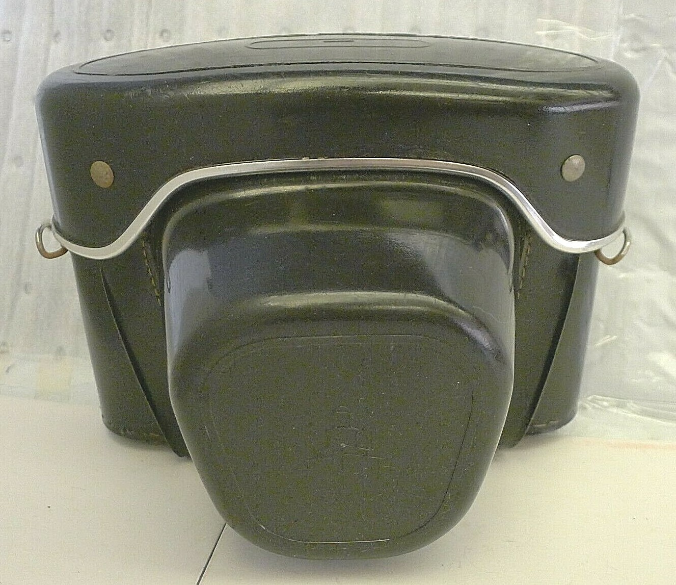 Original Vintage Pentacon Camera Snap Hard Case – Made in East Germany