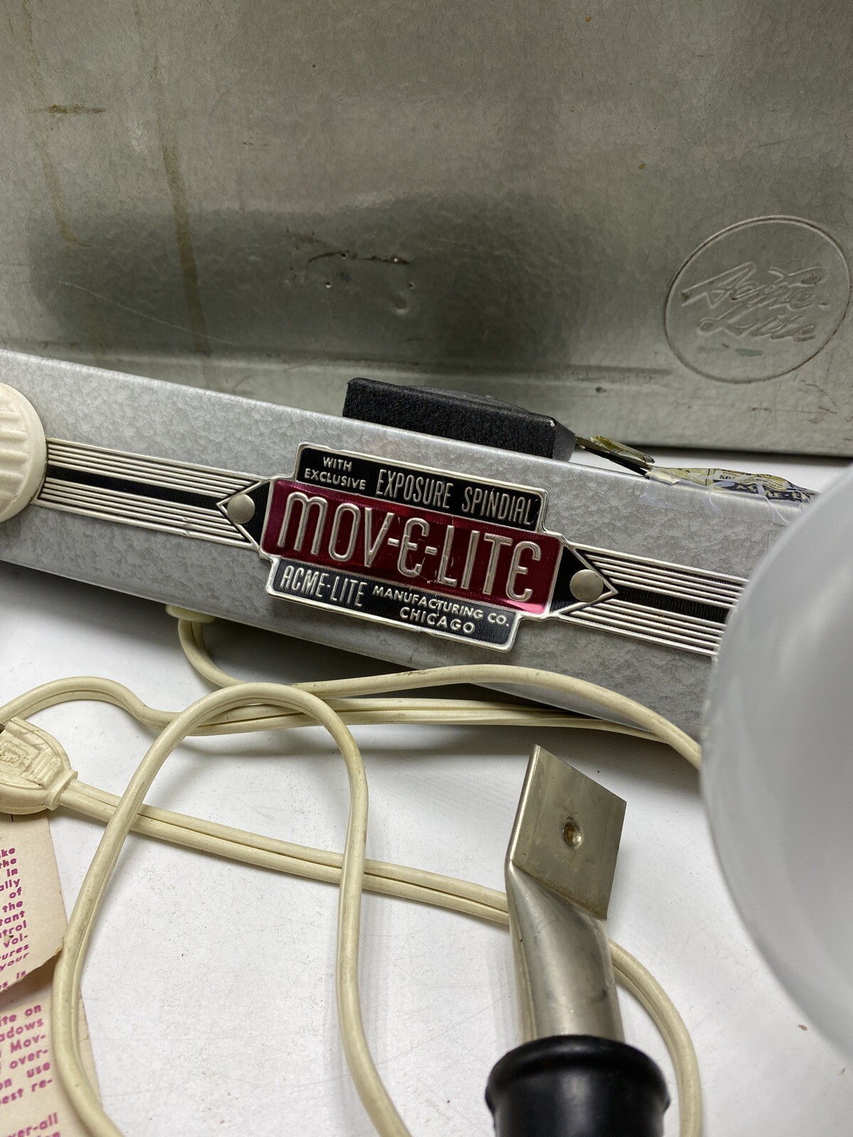 Acme-Lite Move-E-Lite Vintage Tested Works Vintage Light W/ Metal Carrying Case