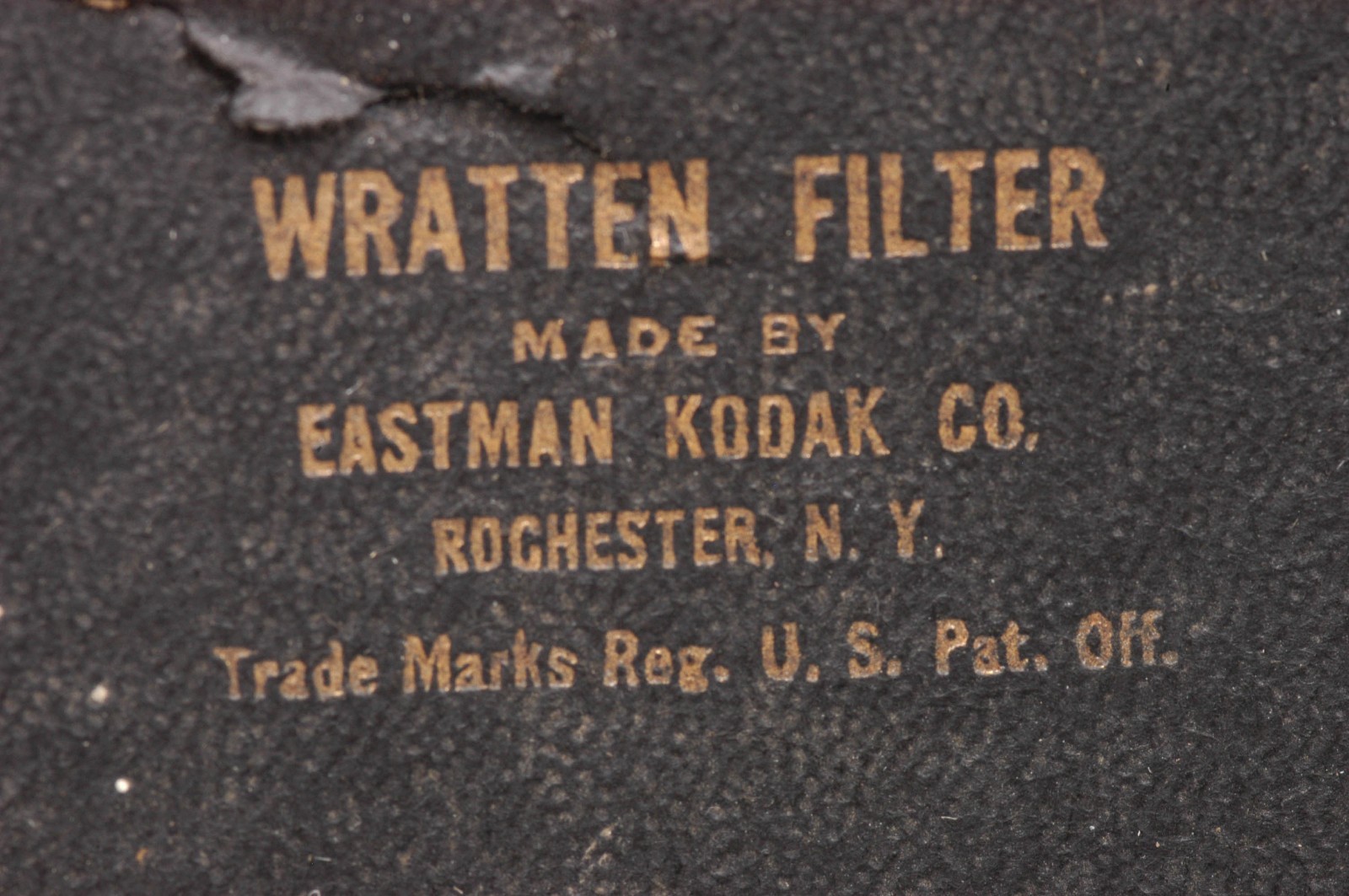 VINTAGE KODAK WRATTEN GREEN 69MM-2-3/4″ PUSH-ON FILTER IN BOX – FREE USA SHIP