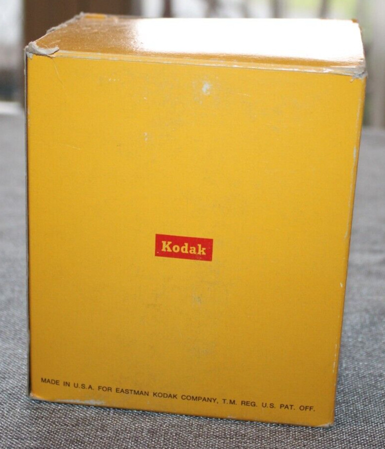 Vintage Kodak Instamatic Movie Light Model 2 No. D376 – w/ Original Box – Tested