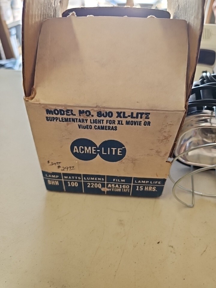 Acme Light Model No. 800 XL Lite Fill Lighting For Video Cameras