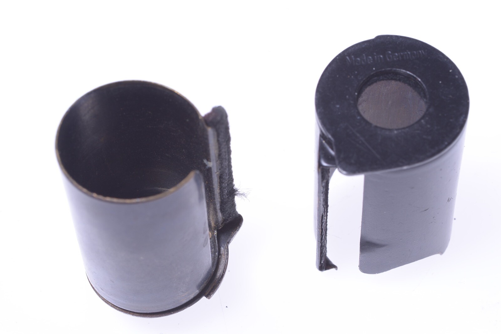 ✅ ROBOT T CAMERA 35MM BULK FILM MAGAZINE CANISTER WITHOUT SPOOL