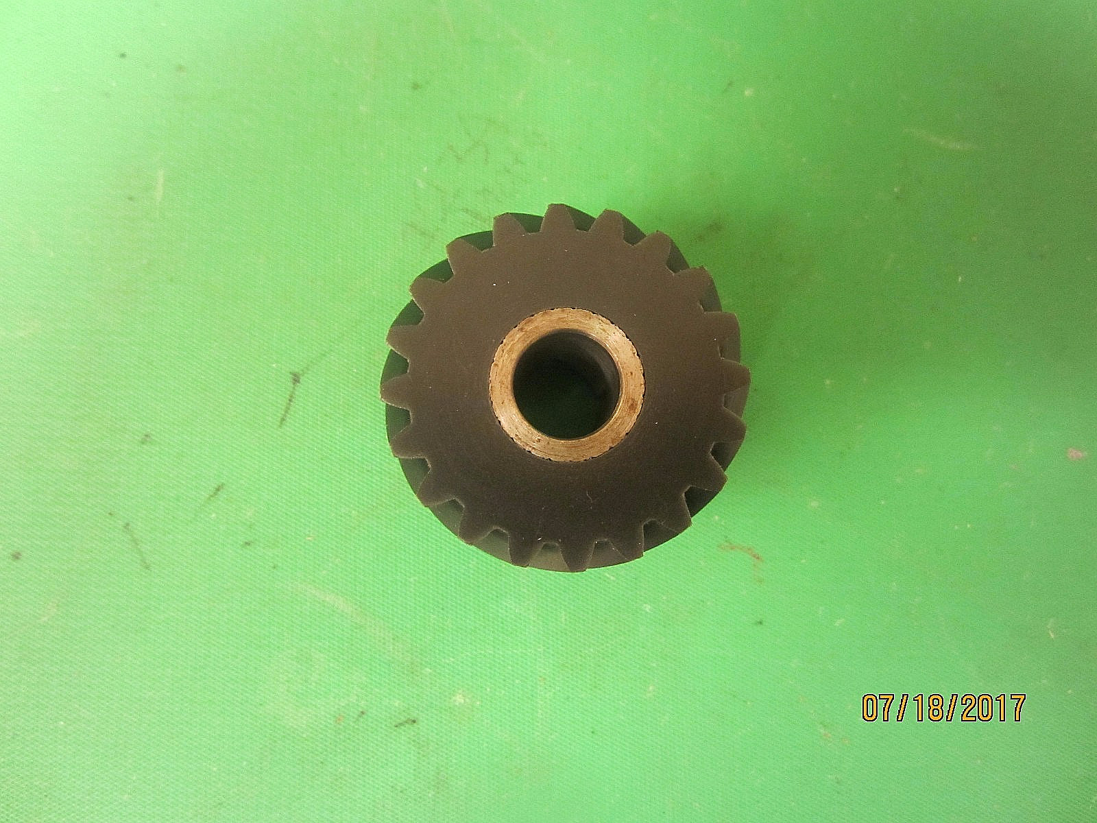 Century GR-207 Single Shutter Gear for 35 or 70mm Cinema Projector NOS Unused.