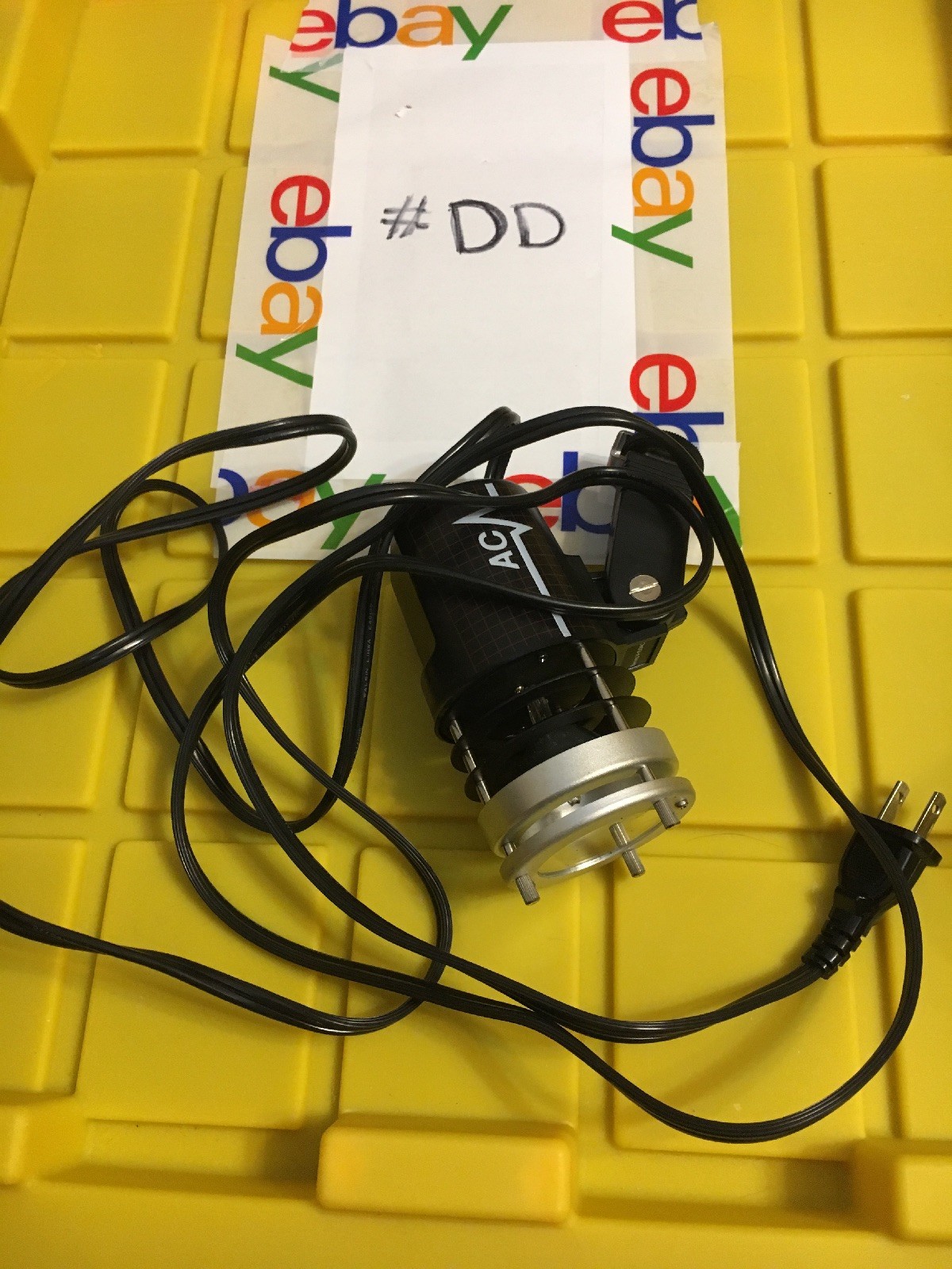 Harwood Series V-150AC Vintage Camera Light Bright! *