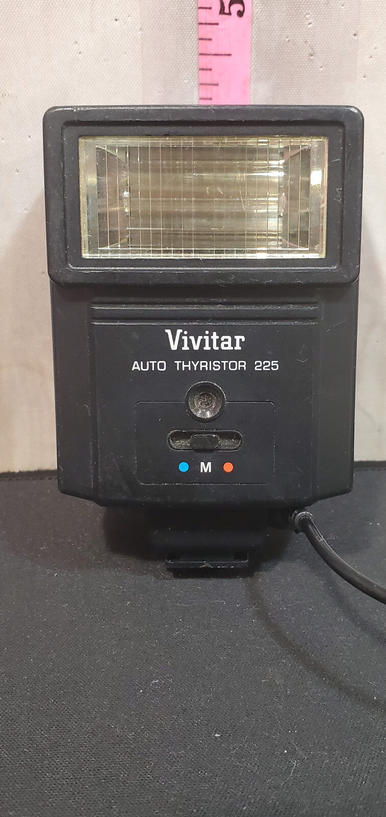Vintage Vivitar Flash Thyristor 225 for parts read