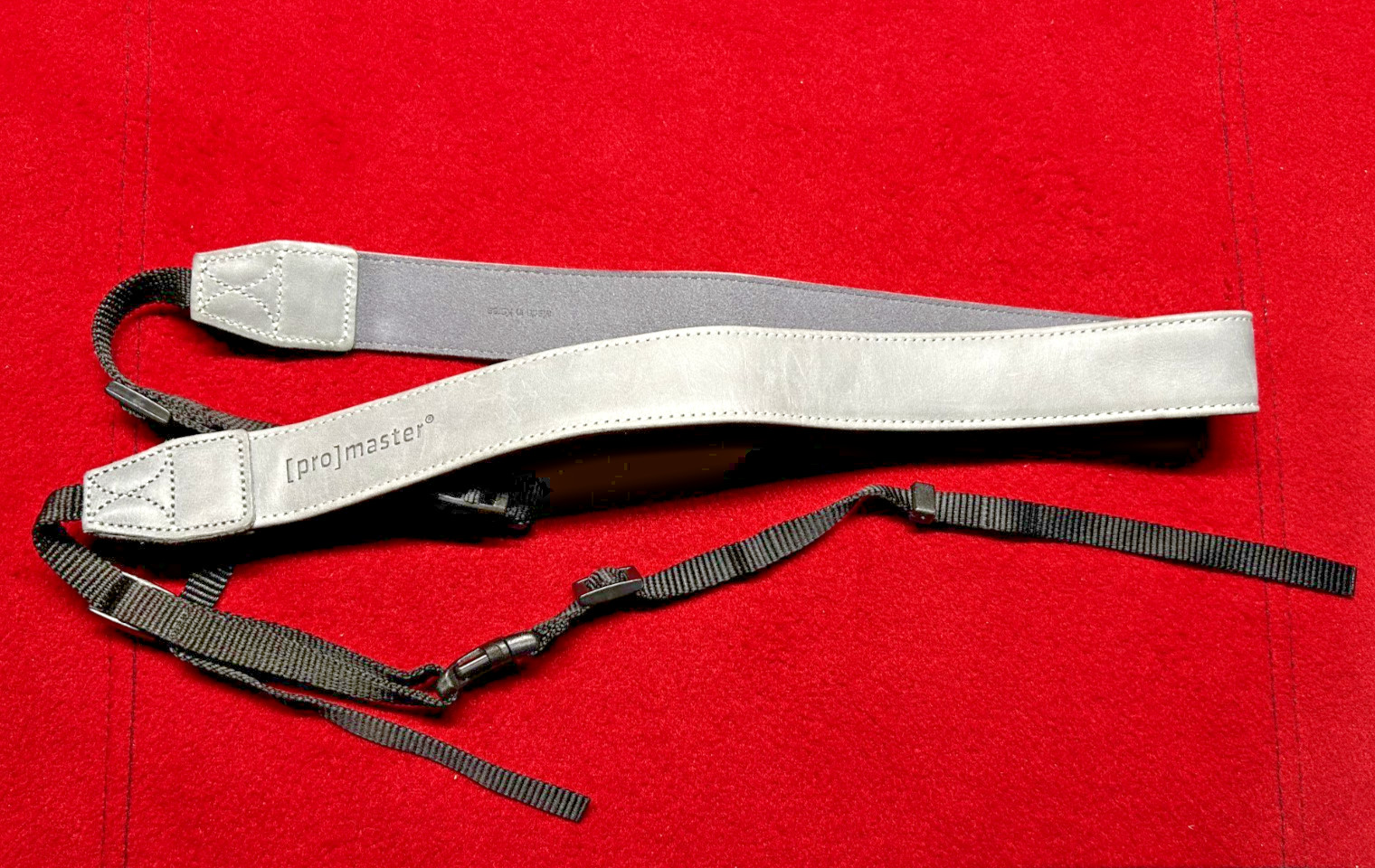 Promaster Camera Neck Strap Fits Many cameras Canon Nikon Sony (grey)