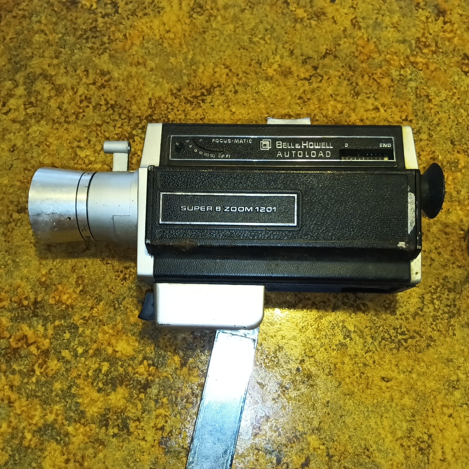 (3) Camara Lot For Parts, Bell &Howell, Kodak And Olympus!