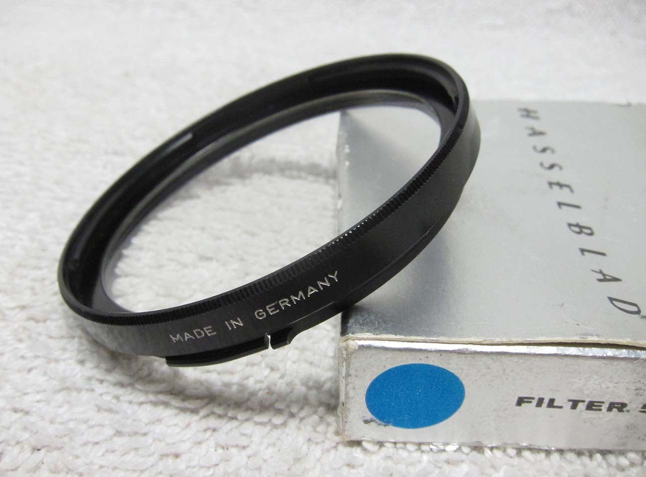 Hasselblad 50067 50/B57 HAZE Filter Lens Accessory. 80mm Planar. MINTY w/ Box