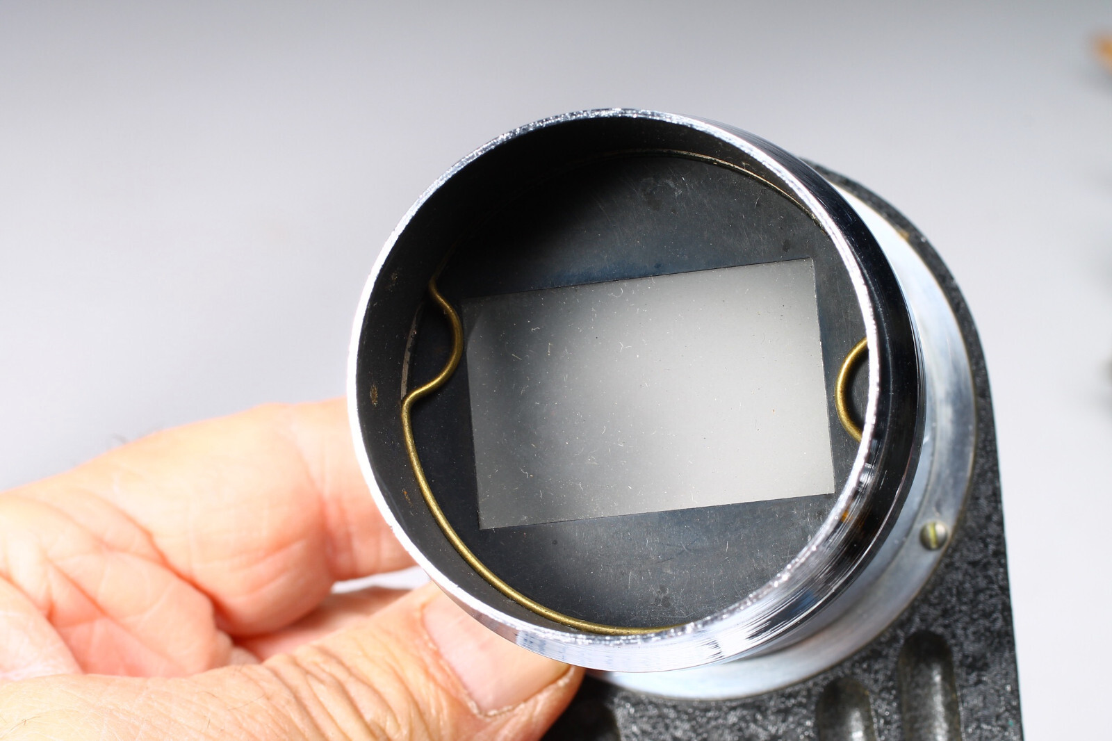 ZEISS CLOSEUP MOUNT WITH FOCUSING SCREEN FOR CONTAX RANGEFINDER LENSES