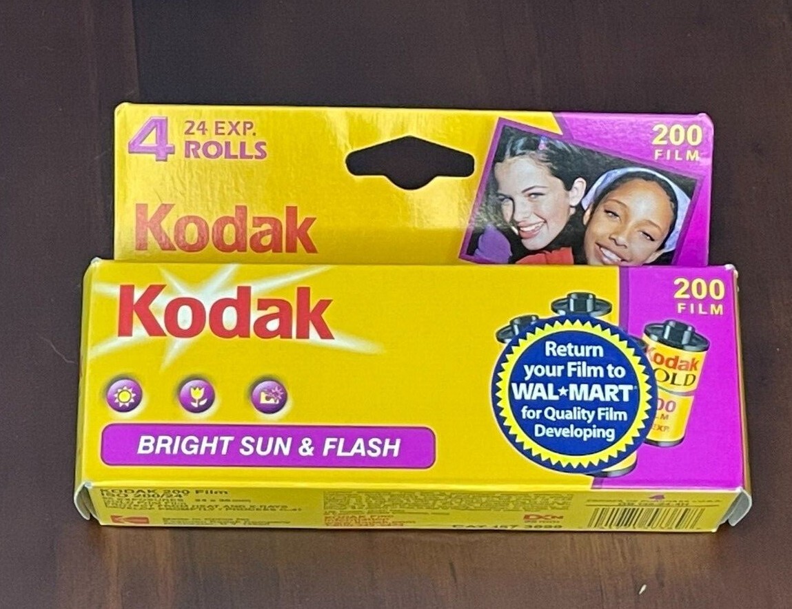 KODAK Bright Sun & Flash 35mm Color Print Film ISO 200/24° GB-135 24 exp. 4 Roll