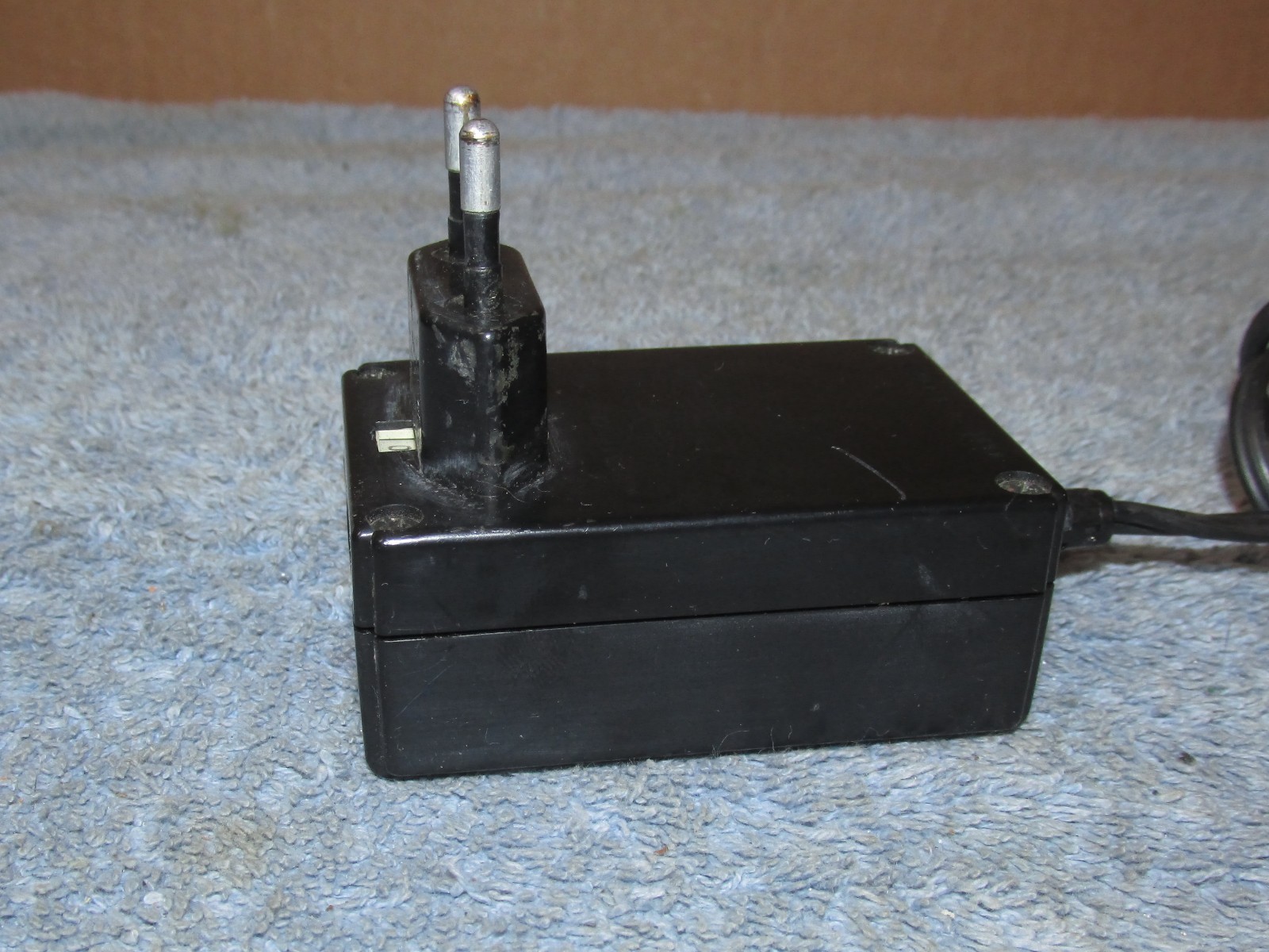 Vtg MECABLITZ Metz 402.12i Banana/EU Plug Battery Charger/Power Supply J617