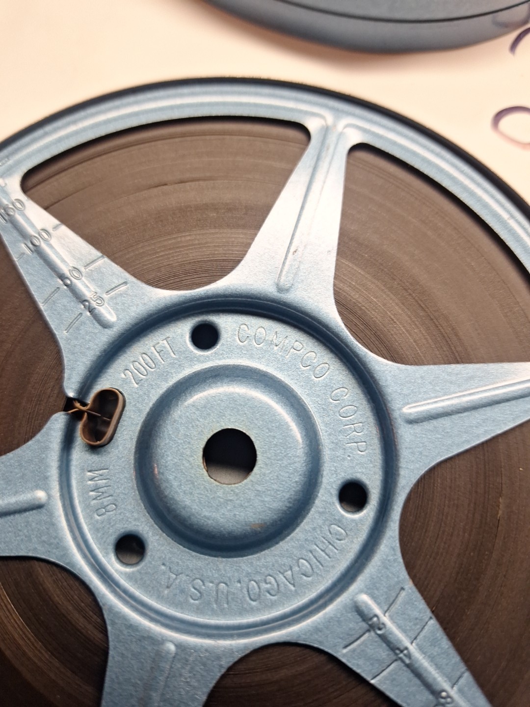3 Compco Corp. Regular 8mm Blue Metal Reel & Canister 5″ Diameter
