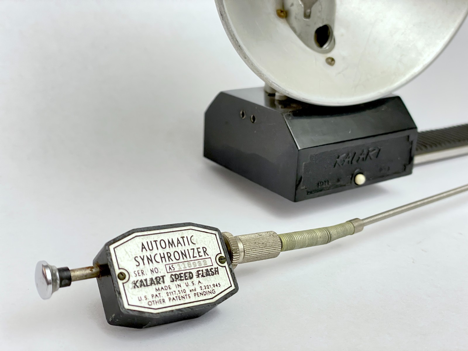 Vintage Kalart Speed Flash with Synchronizer Unit & Bracket