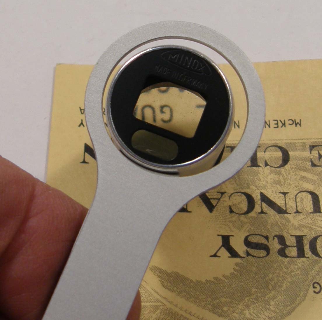MINOX FILM TRANSPARENCY VIEWING MAGNIFYING LOUPE VIEWER