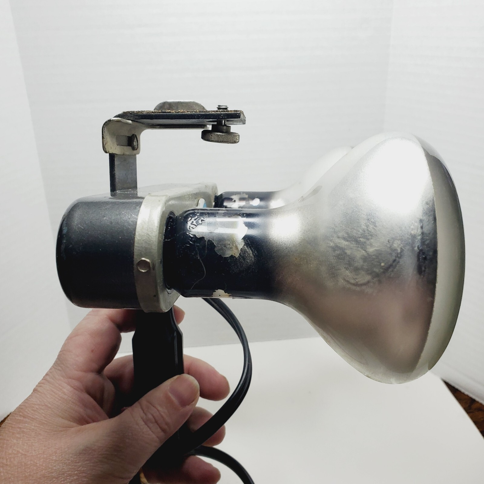 Working Remsel 2 Socket Photo Light Bar With Handle Case 300 Watt Bulbs Included