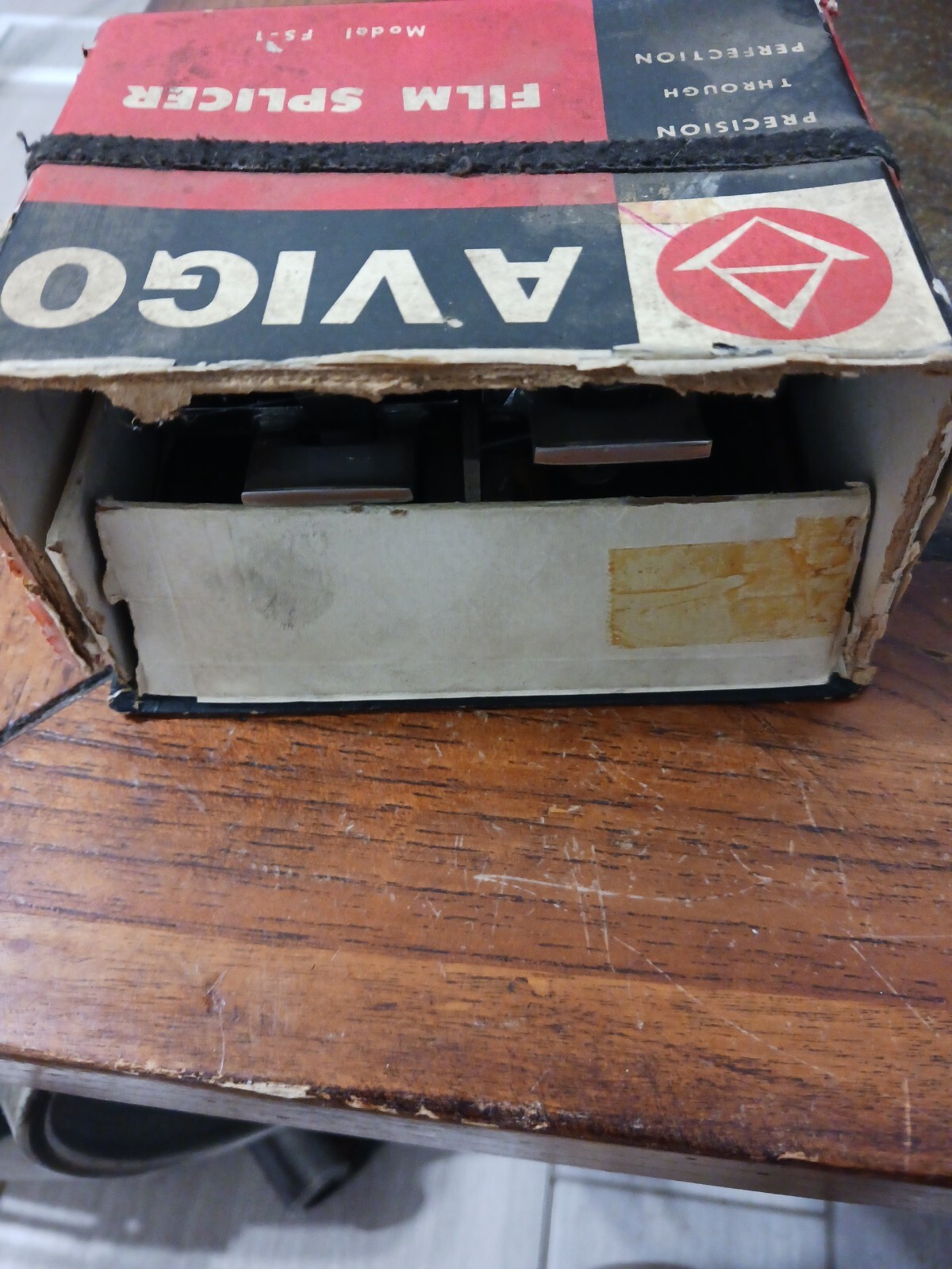 Vintage AVIGO FS-1 Film Splicer for 8mm & 16mm Films w Box
