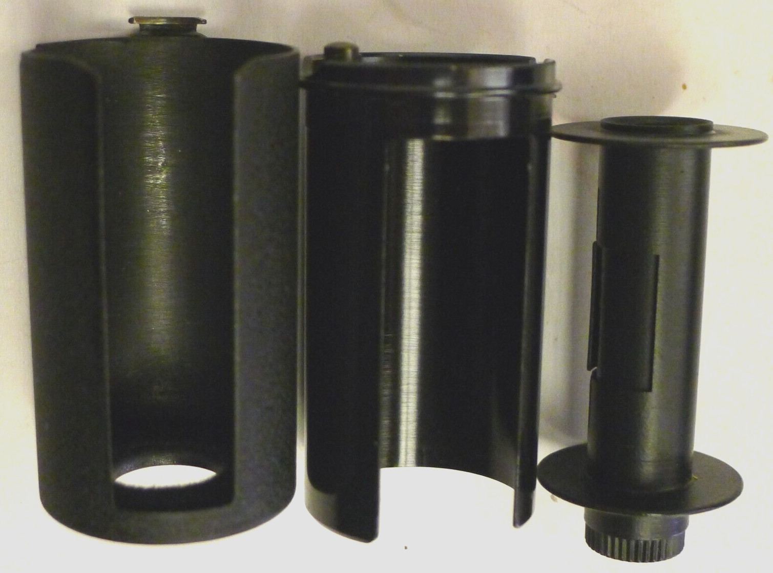 Nikon 35mm Reloadable Cassette Bulk Film Magazine Canister – Vintage