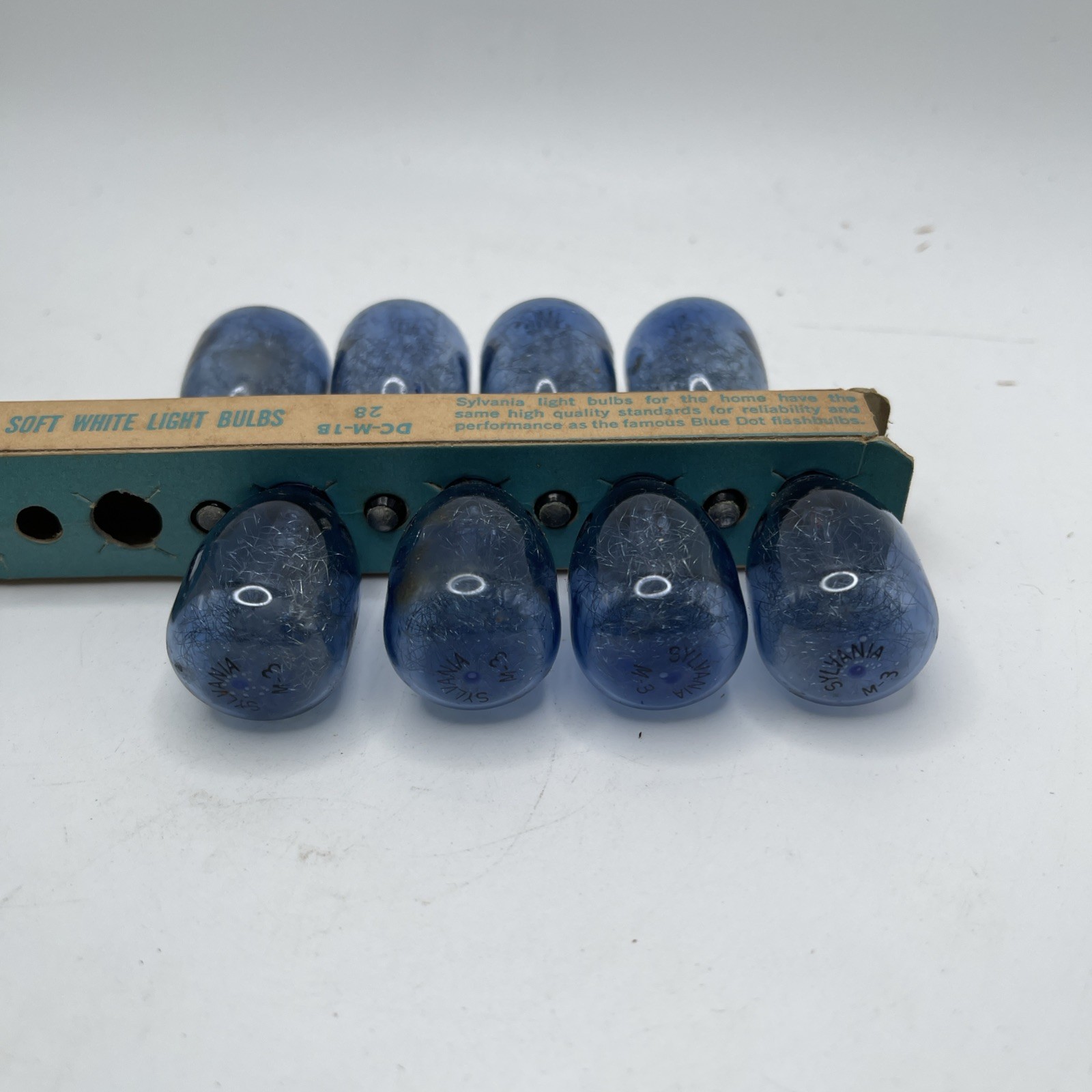 SYLVANIA Blue Dot Flashbulbs (20 M3B, Vintage)