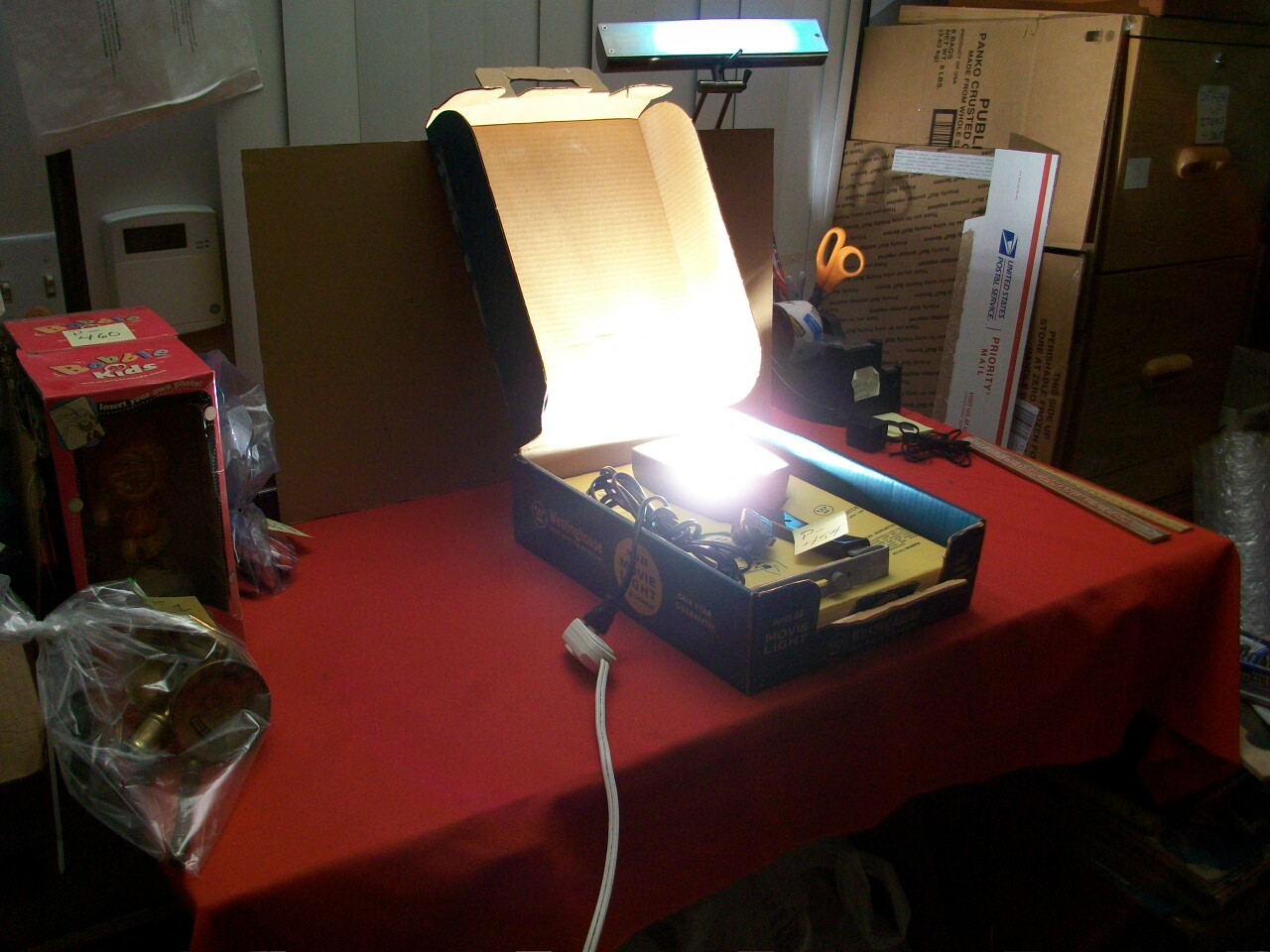 VINTAGE COLLECTIBLE WESTINGHOUSE 650 WATT SEALED BEAM SUPER 88 MOVIE LIGHT WORKS