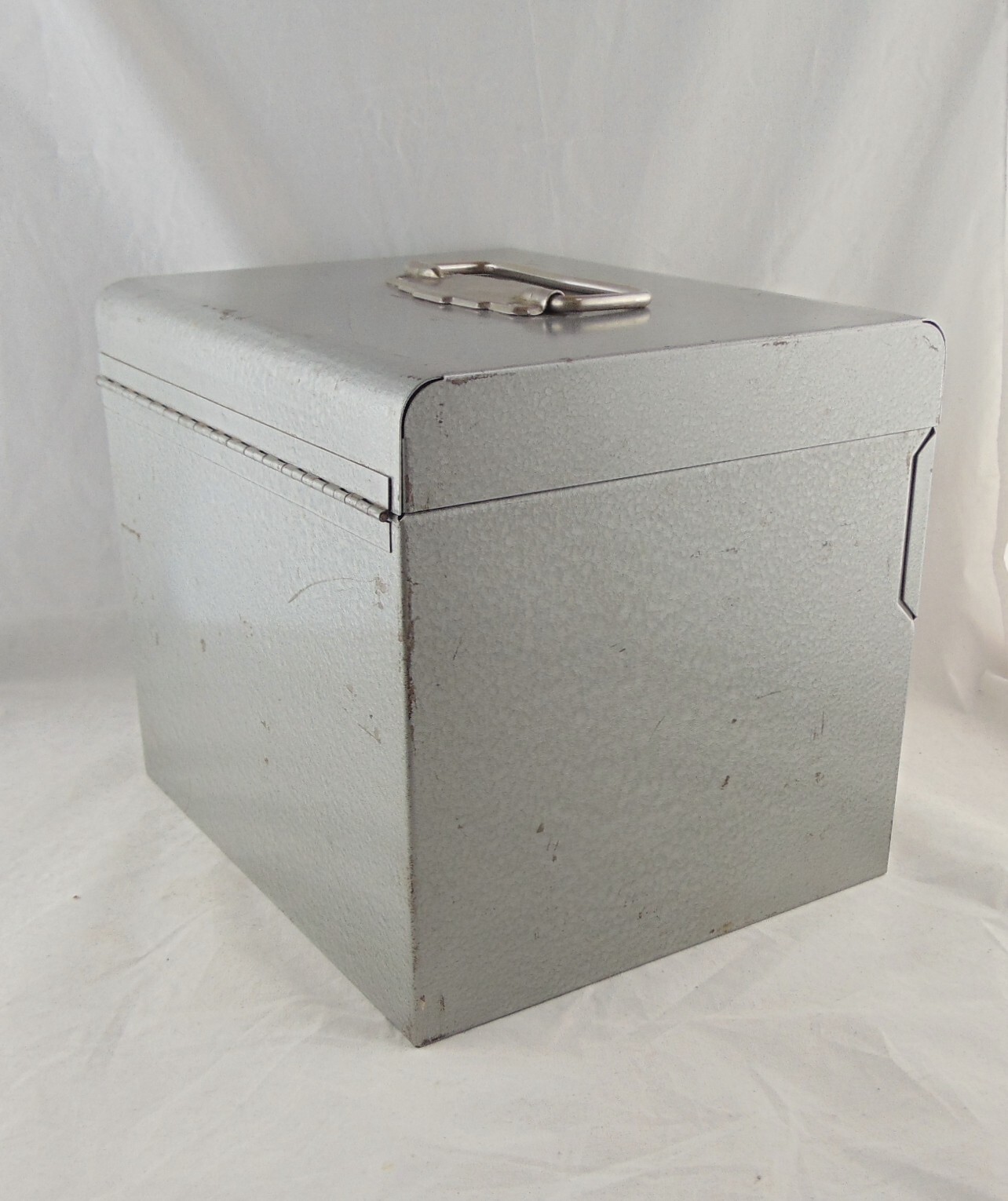 Logan Deluxe 8mm Film Chest Movie Reel Film Chest – FREE USA SHIIPPING