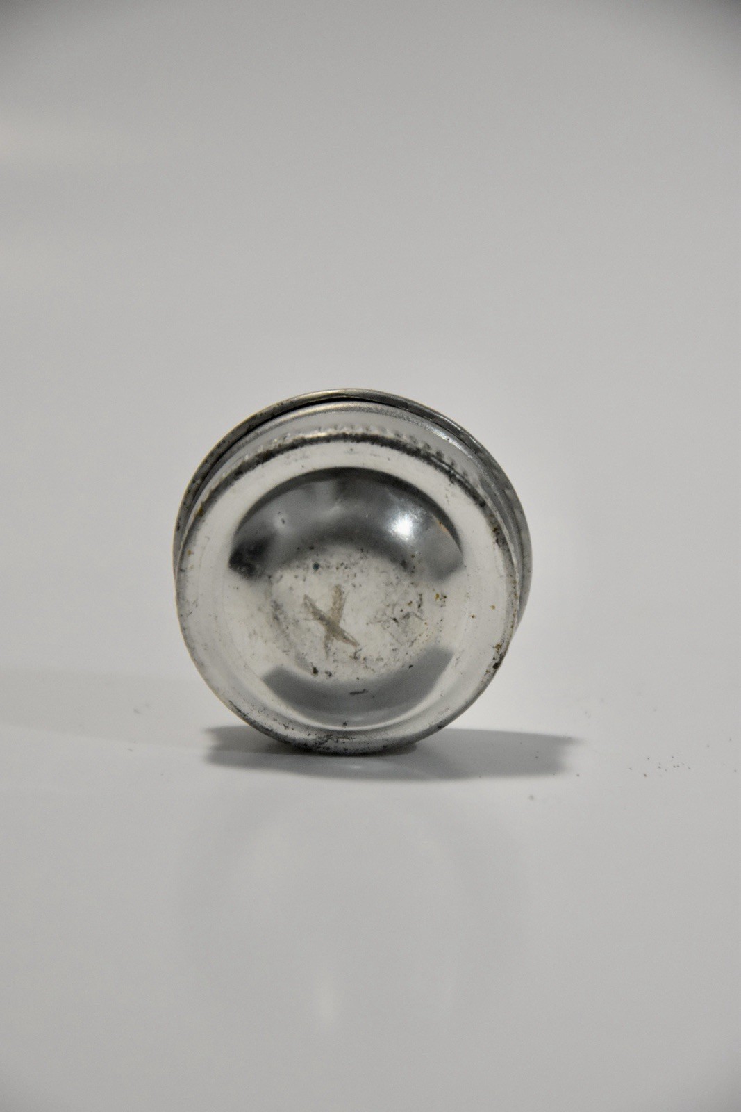 Vintage 35mm Aluminum Film Canister – Unbranded, with Metal Top
