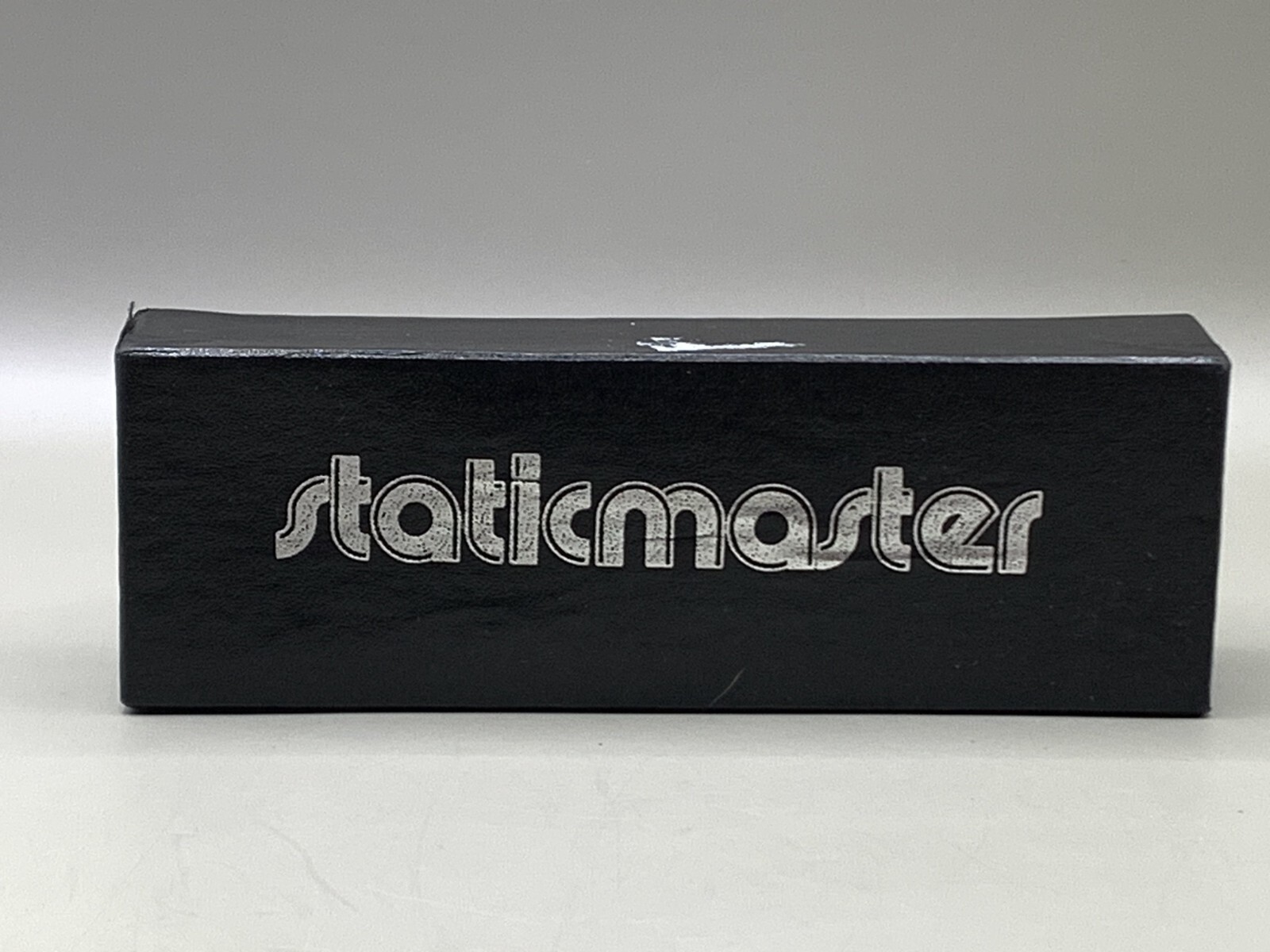 VINTAGE STATICMASTER ANTI-STATIC BRUSH W/ INSTRUCTIONS & BOX