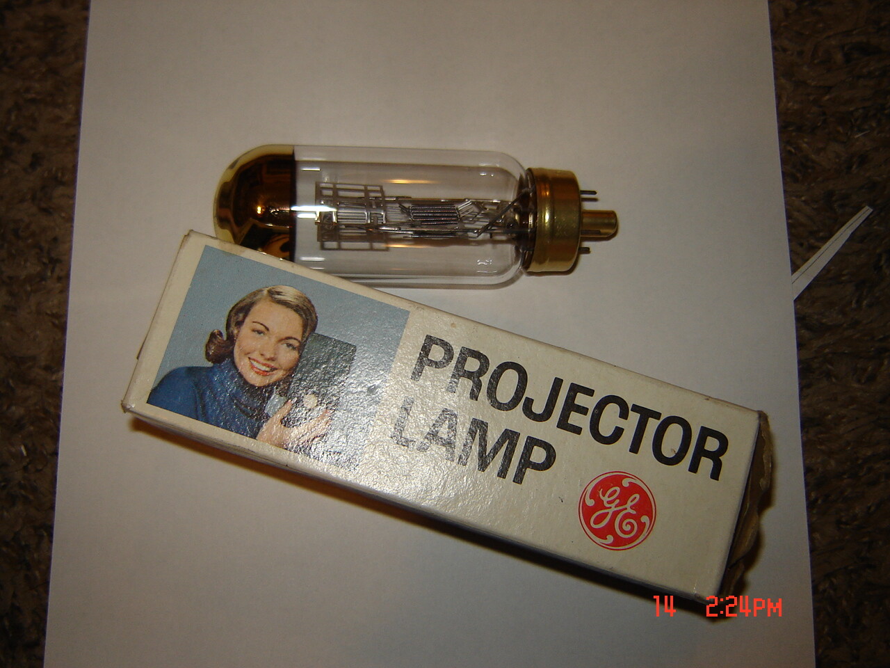 16mm EIKI ST-0 1, 2, 3 Projector Bulb, 16mm Eiki ST-0 Bulb,1 New 1000 Watt Bulb