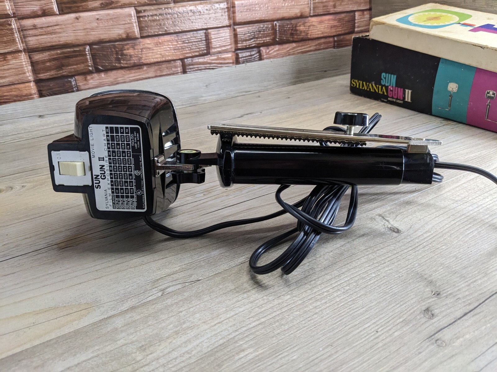 Electric Sun Gun II Movie / Camera Light Sylvania SG-55 W/ Box Tested/Working