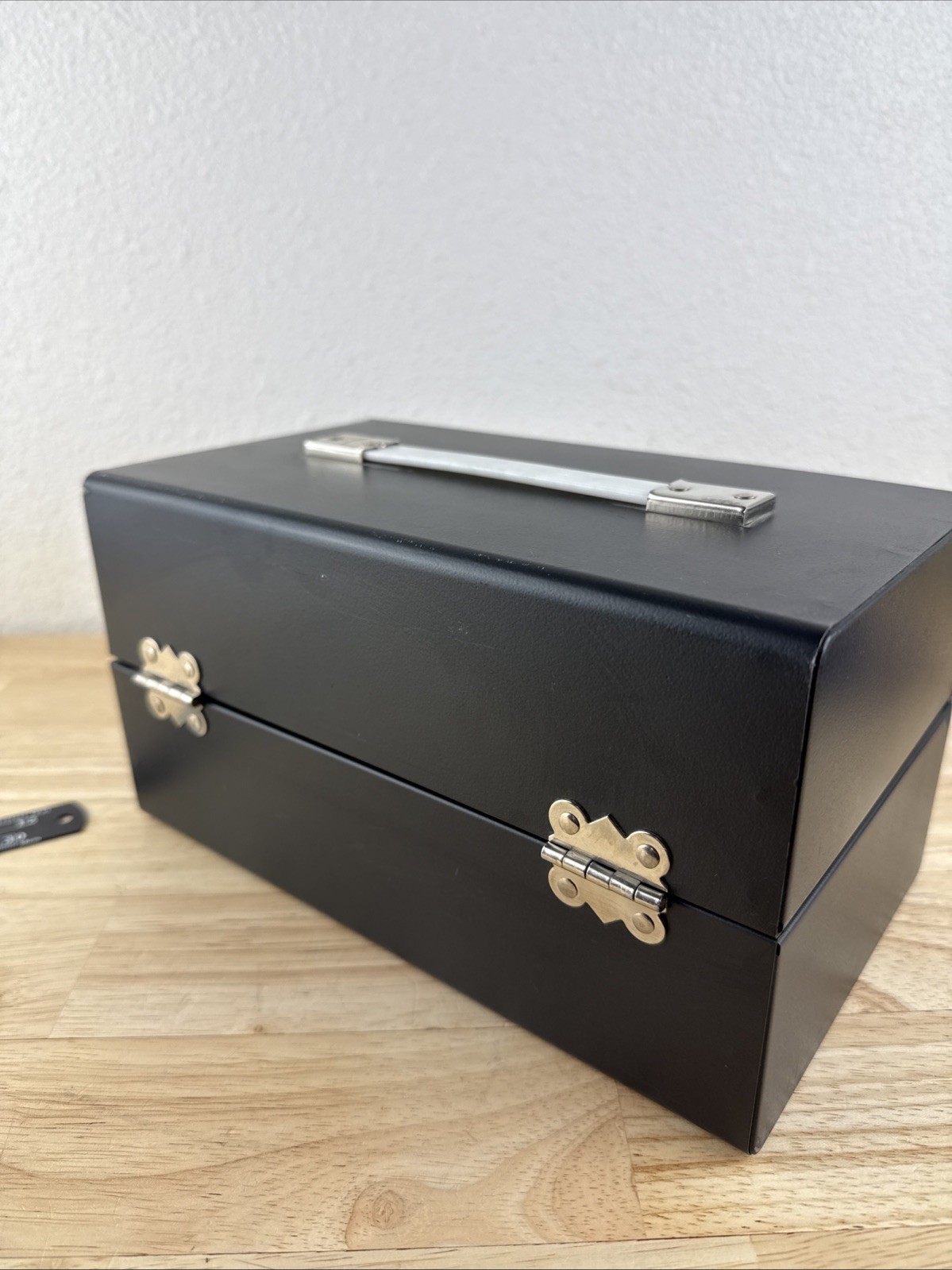 Vintage Wards Film Reel Storage Case With Metal Cans Storage For 5″ Reels