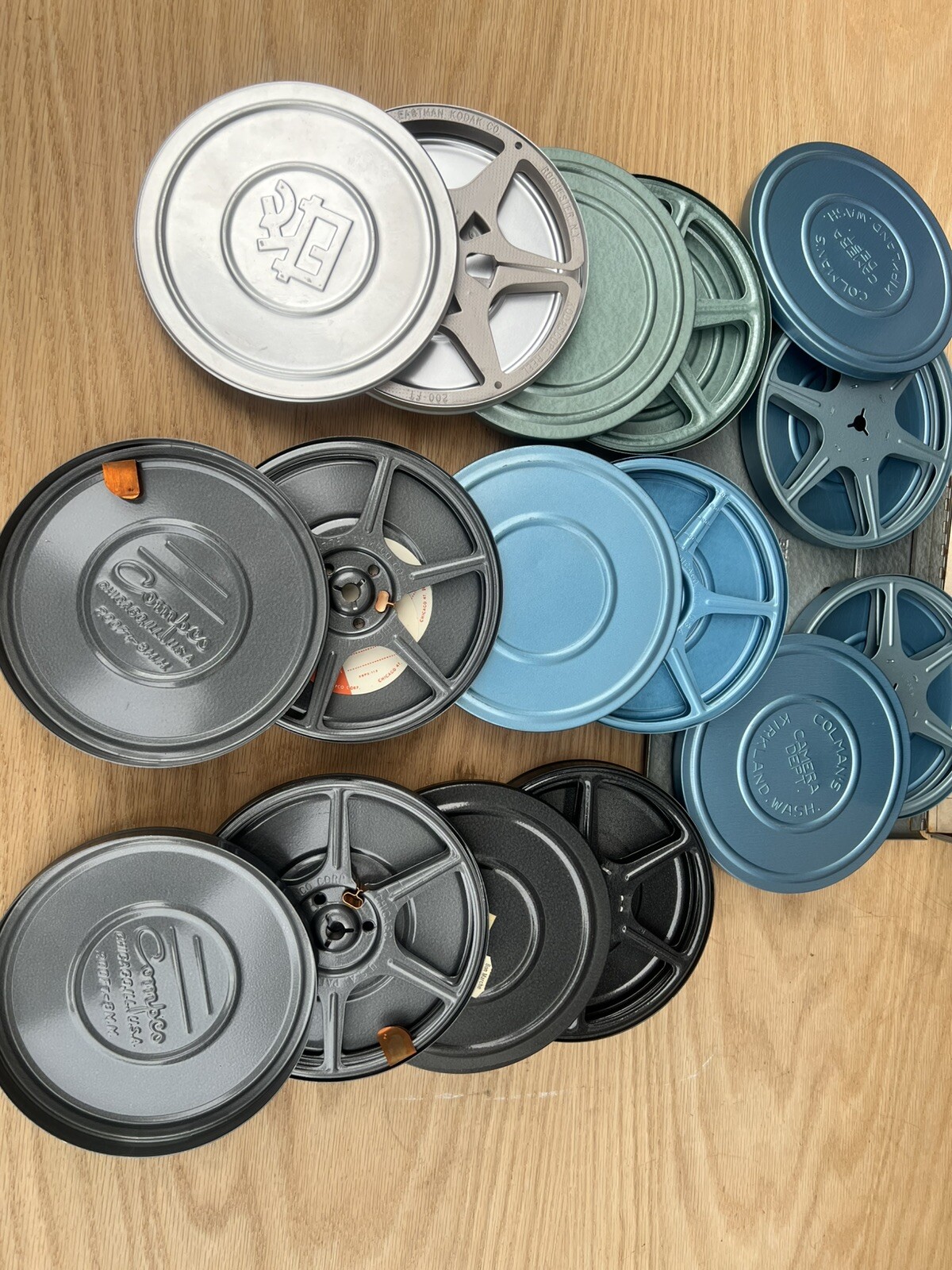Brumberger Vintage Metal Super 8 Storage Case with 8 Film Containers & Reels