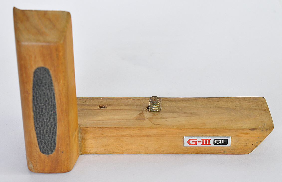 L Shaped Wooden Handgrip / Grip For Canon Canonet G-III QL17 Camera