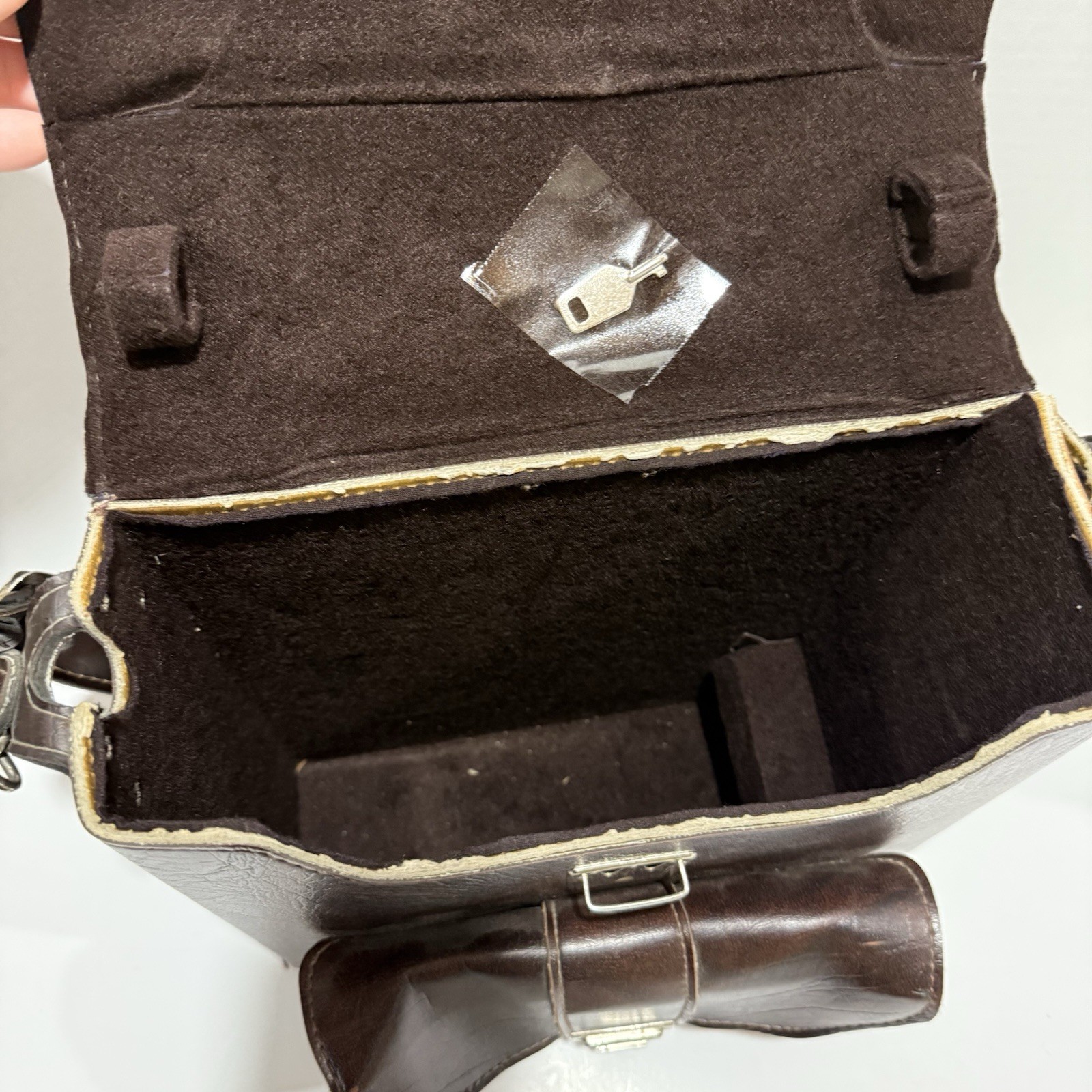 Vintage Camera/Camcorder Case, Hard Leather Two Locking Pockets With Two Keys