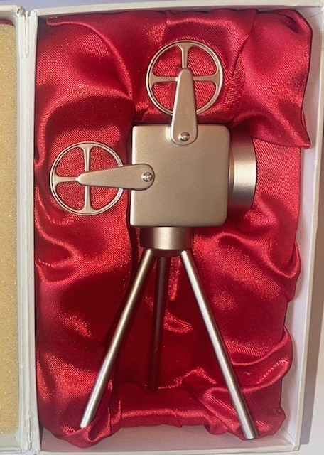 Vintage Reel-to-Reel Film Movie Camera Style Clock