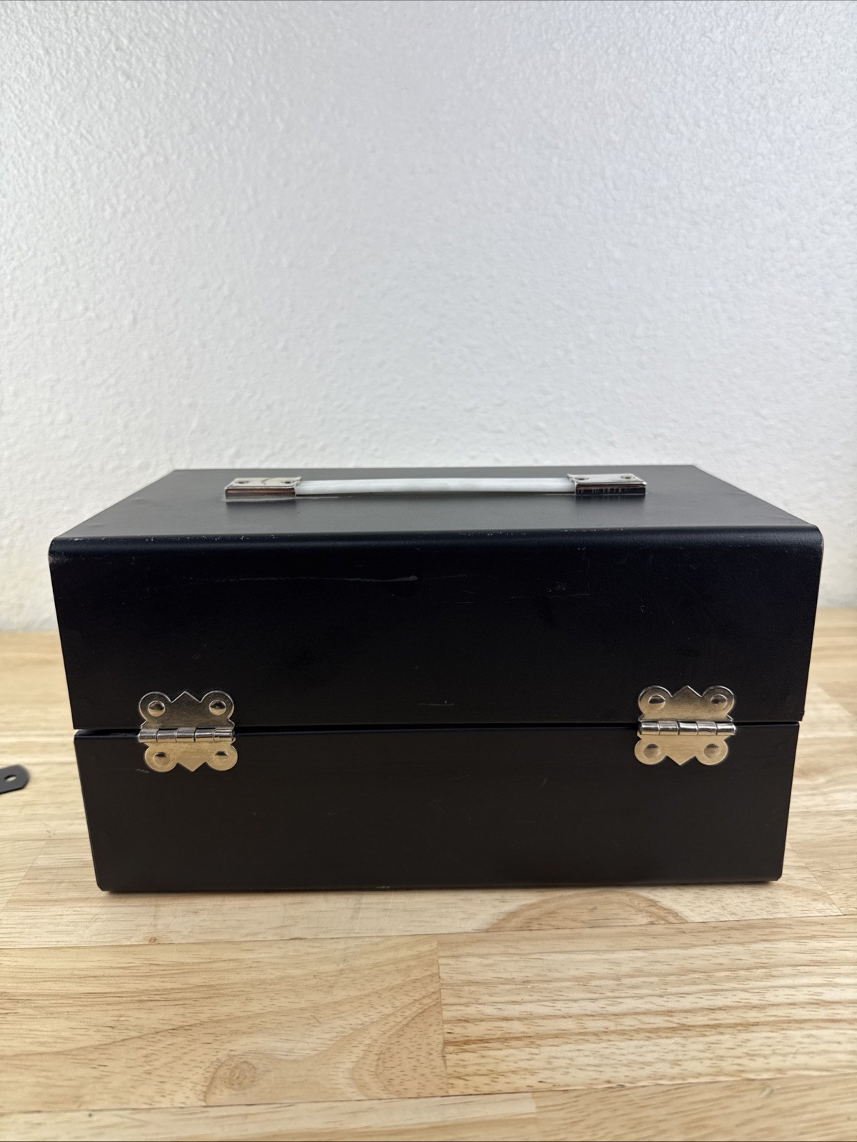 Vintage Wards Film Reel Storage Case With Metal Cans Storage For 5″ Reels
