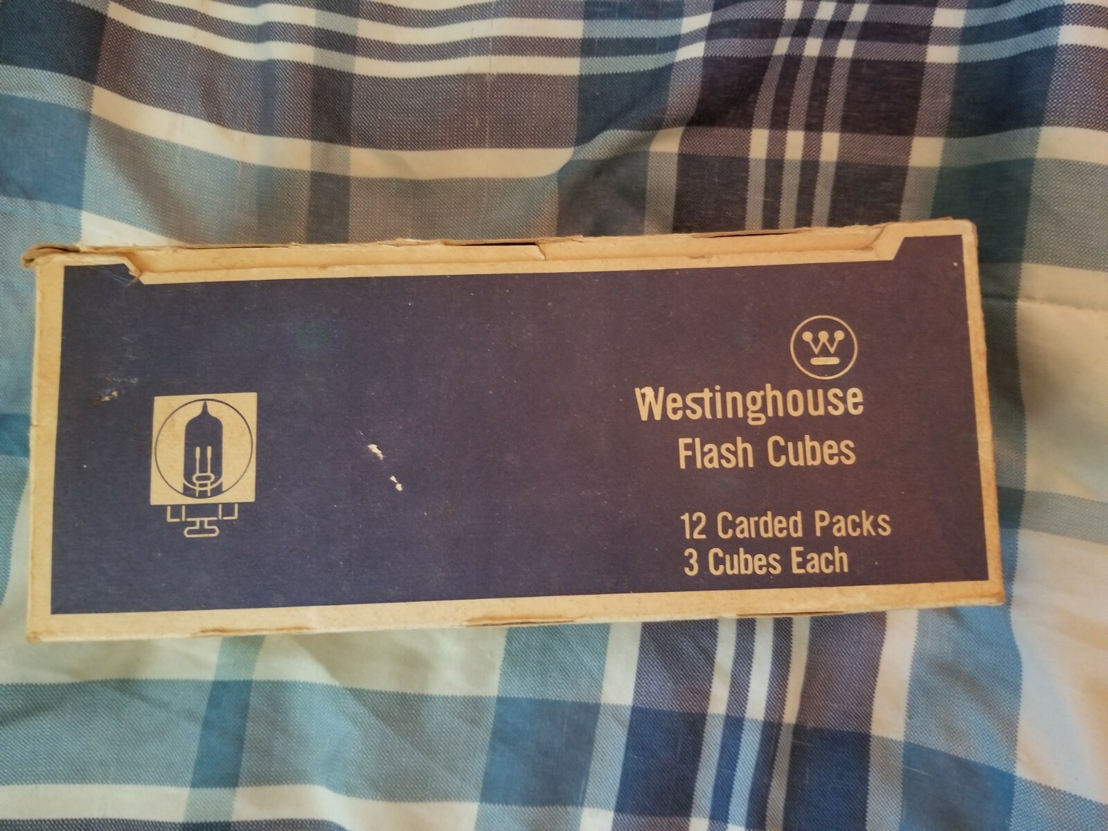 Vintage Flash Bulbs Westinghouse Color Balance Original Box 36 Bulbs 144 flashes