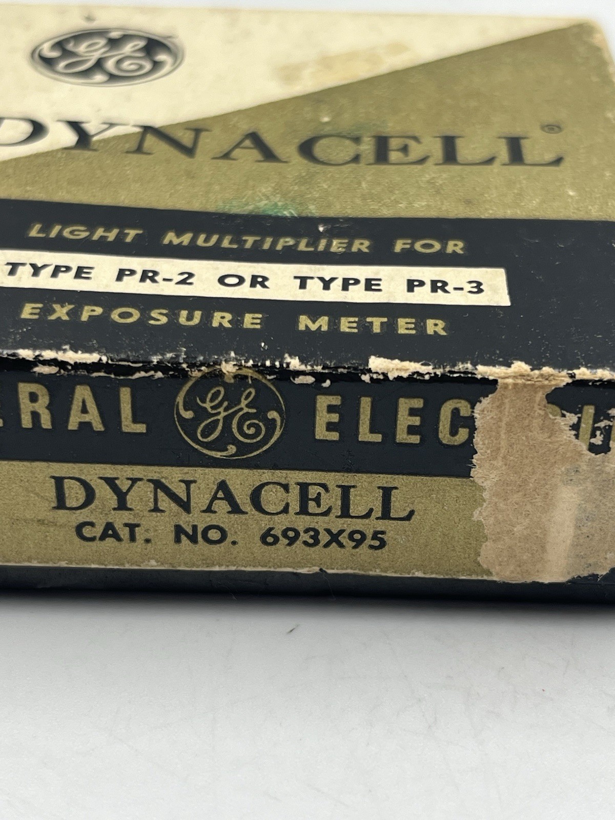 * Vintage General Electric DYNACELL P 2 Exposure meter. or TYPE PR-3 EXPOSURE