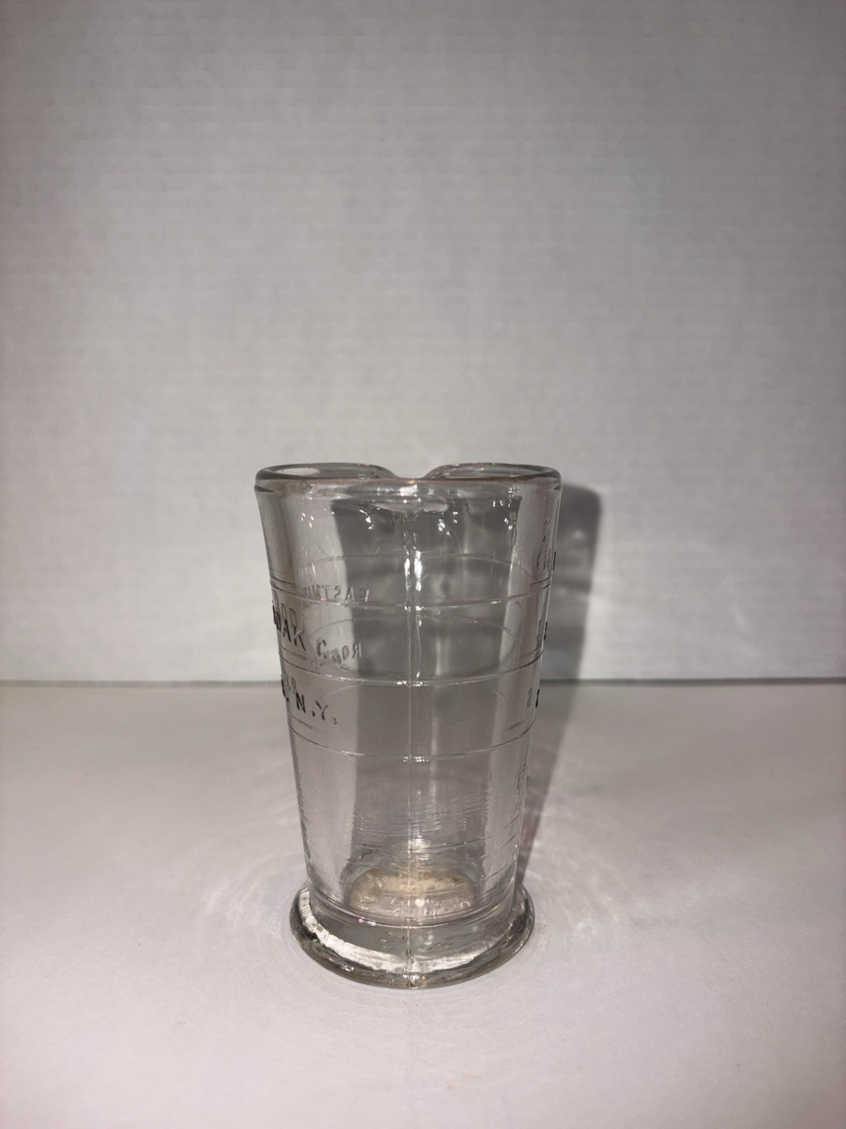 Vintage Eastman Kodak ConPhotographic 4 oz Glass Measuring Beaker Rochester NY