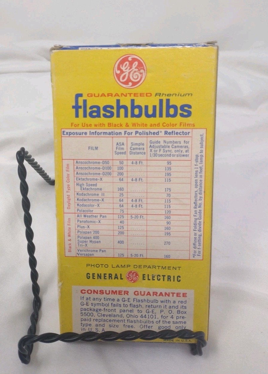 GE Flashbulbs 12 M2B Blue Bulbs Vintage New