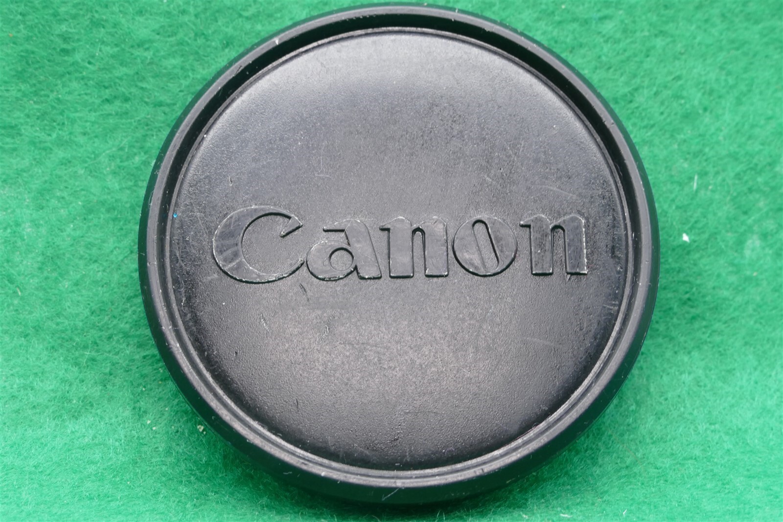 Vintage Genuine Canon 60mm (58mm Filter) Plastic Push-On Lens Cap