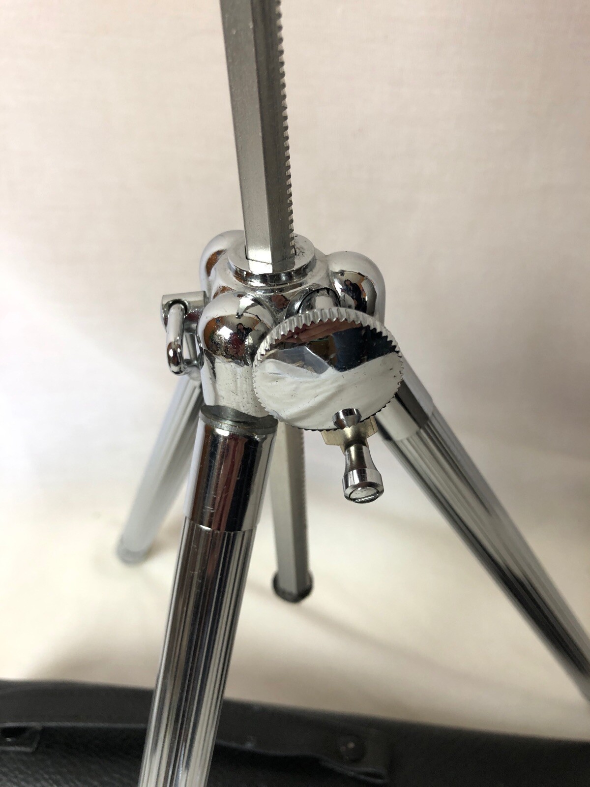 Alpex Tripod Expandable Legs in Leather Case Vintage Made In Japan