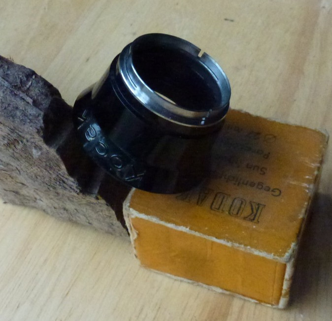 genuine early Kodak Retina Germany 27mm push fit slip on lens shade hood & box