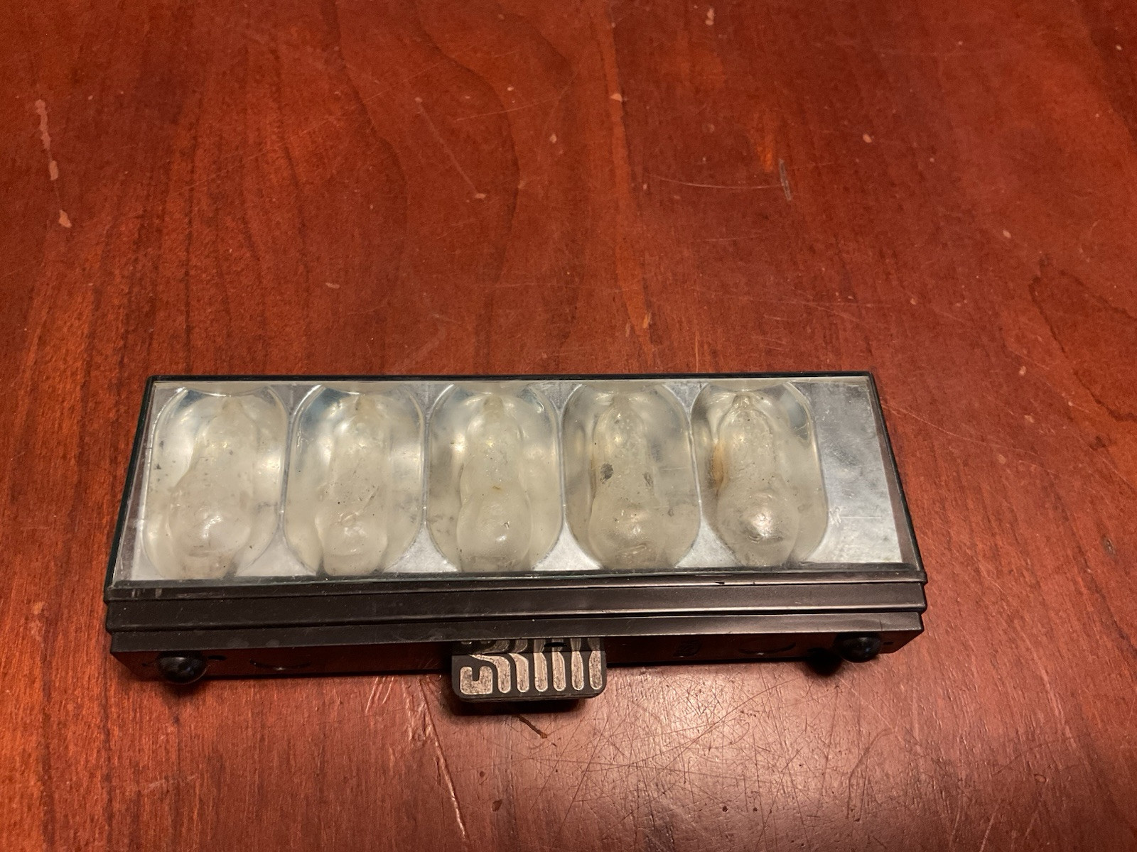 Sylvania Flash Bar Used One Side 5 Unused Flash Bulbs Vintage