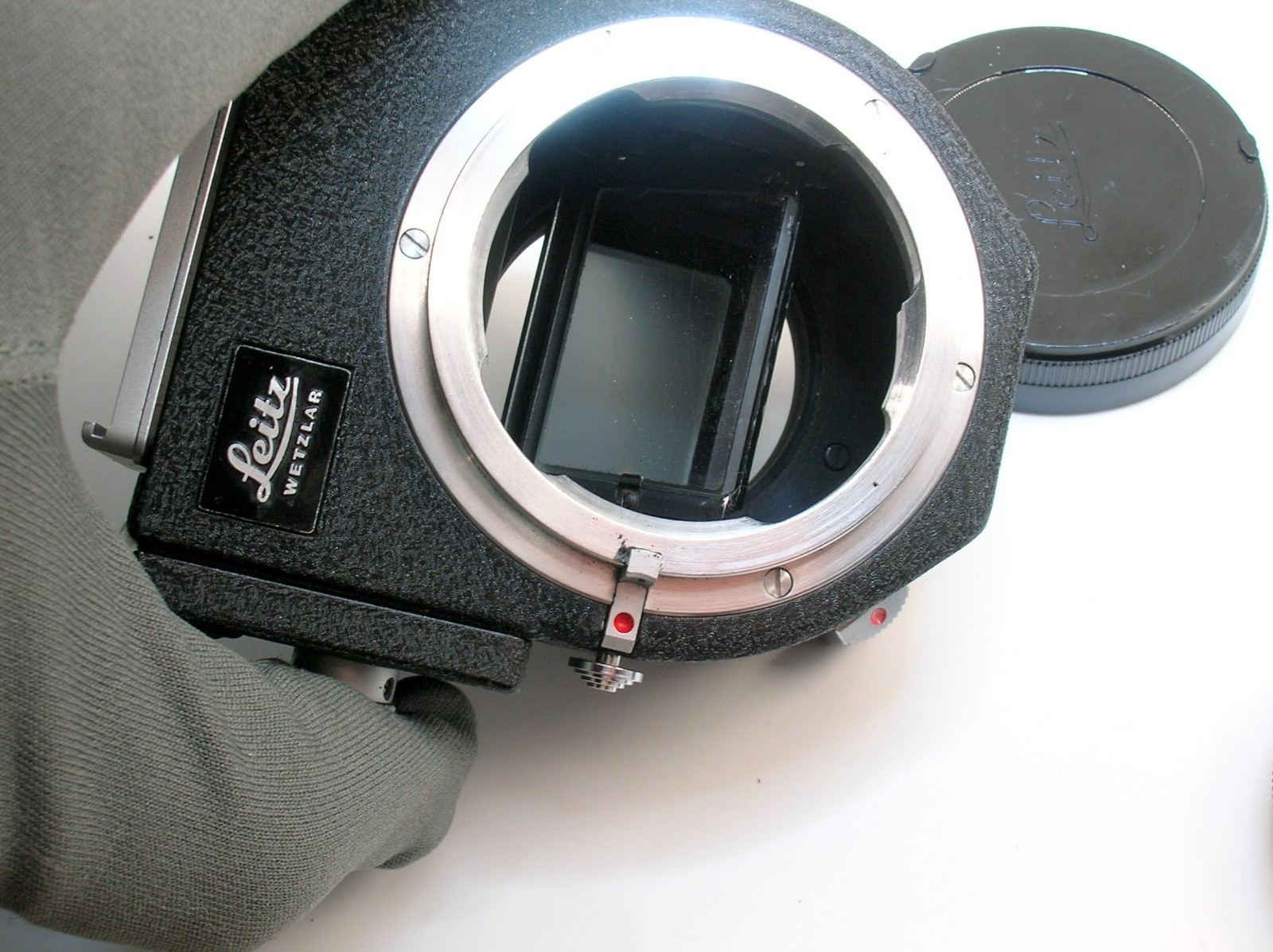 LEICA LEITZ WETZLAR VISIOFLEX PRISM FINDER FOR LEICA M CAMERAS- 11 0F 37