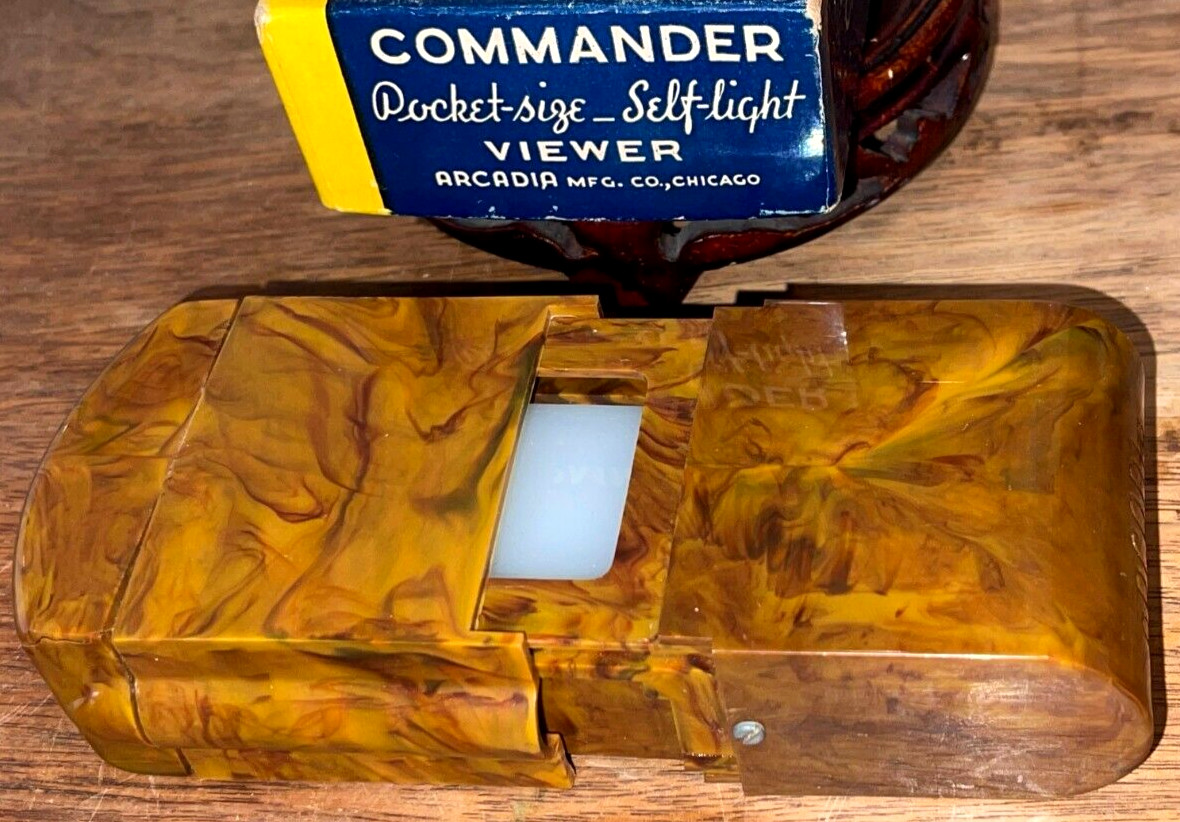 RARE 1940’s ARCADIA BAKELITE COMMANDER FILM SLIDE VIEWER W/BOX SELF ILLUMINATING