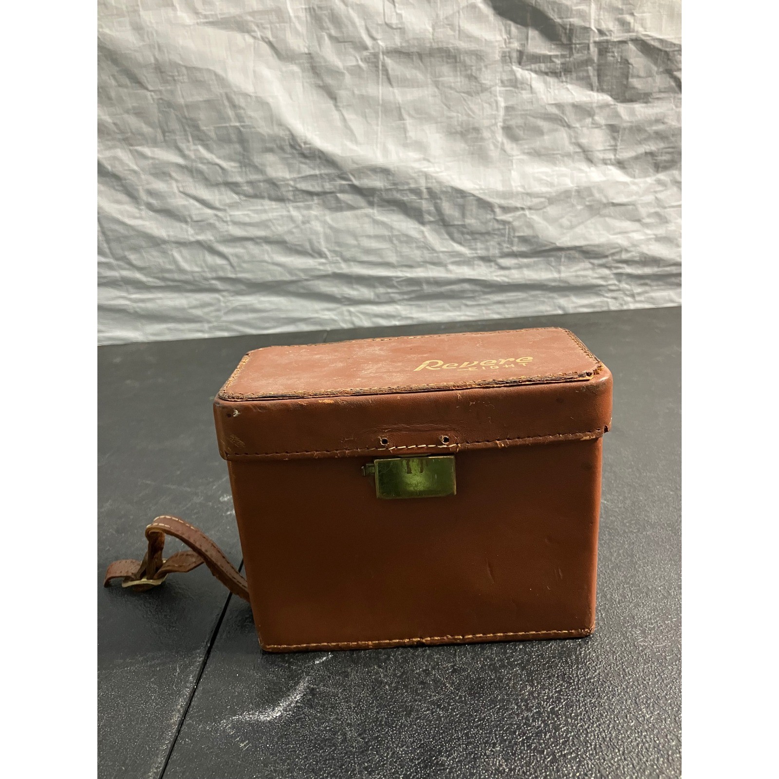 Vintage Revere Eight Brown Leather Camera Case Purple Velvet Lining Broken Latch