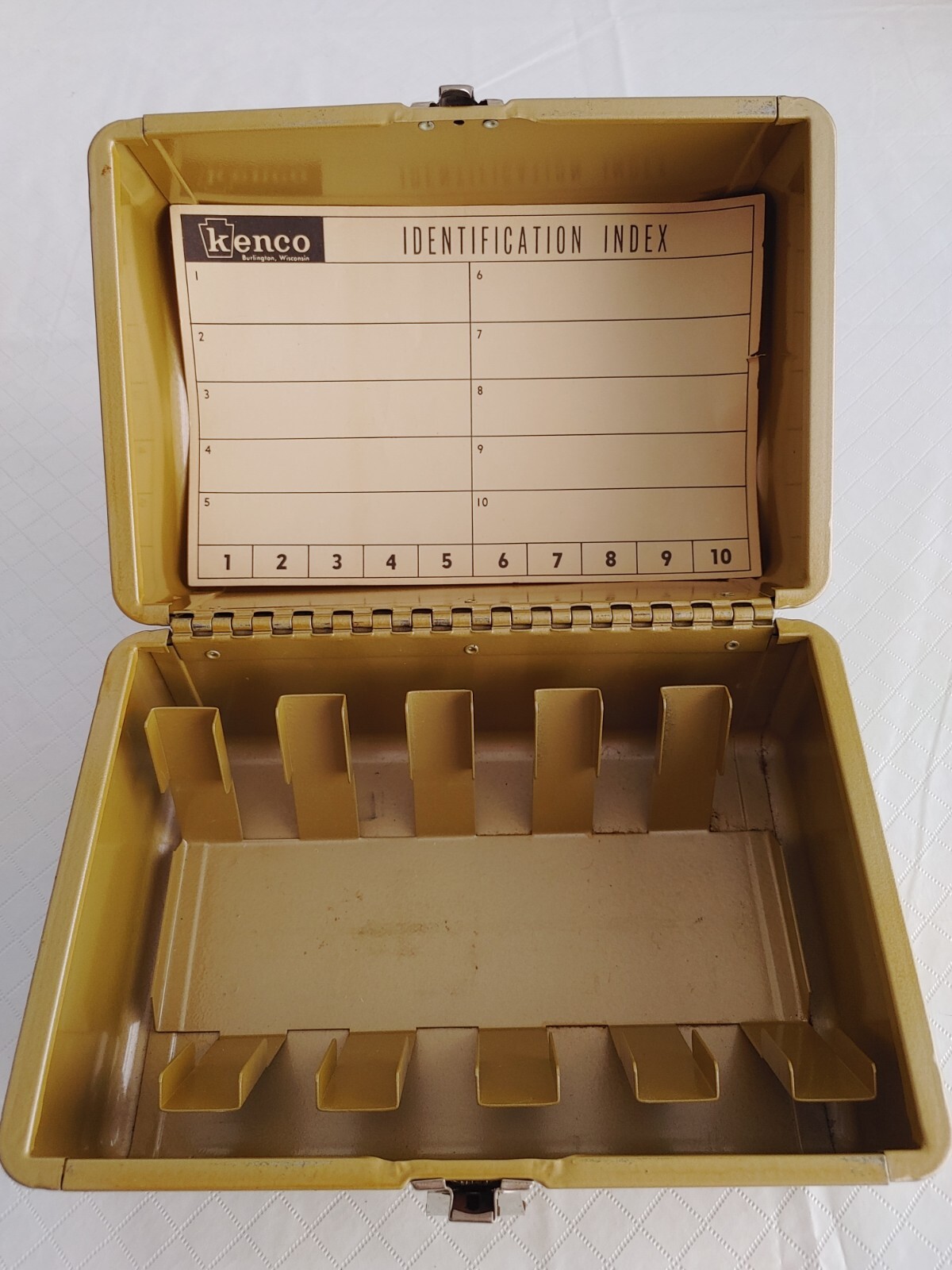 Vintage Kenco 8mm Movie Film Reel Storage File Box Metal Holds 10 Reels #20351