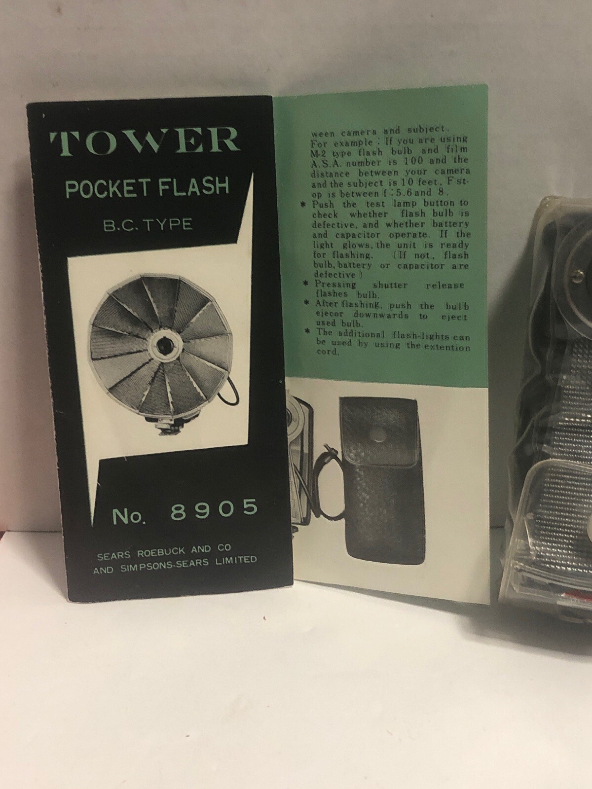 Vintage 8905 Tower Pocket Flaseh Sears Roebuck & Company Made In Japan