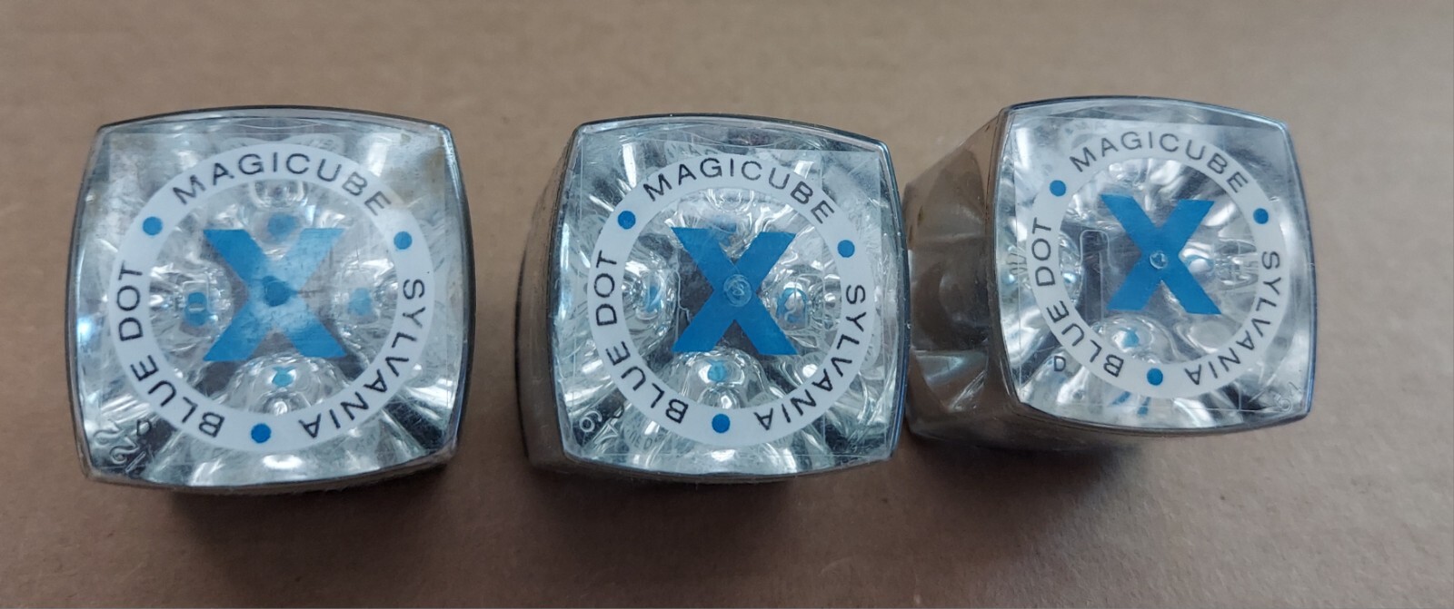 Sylvania Blue Dot Flashcubes 3