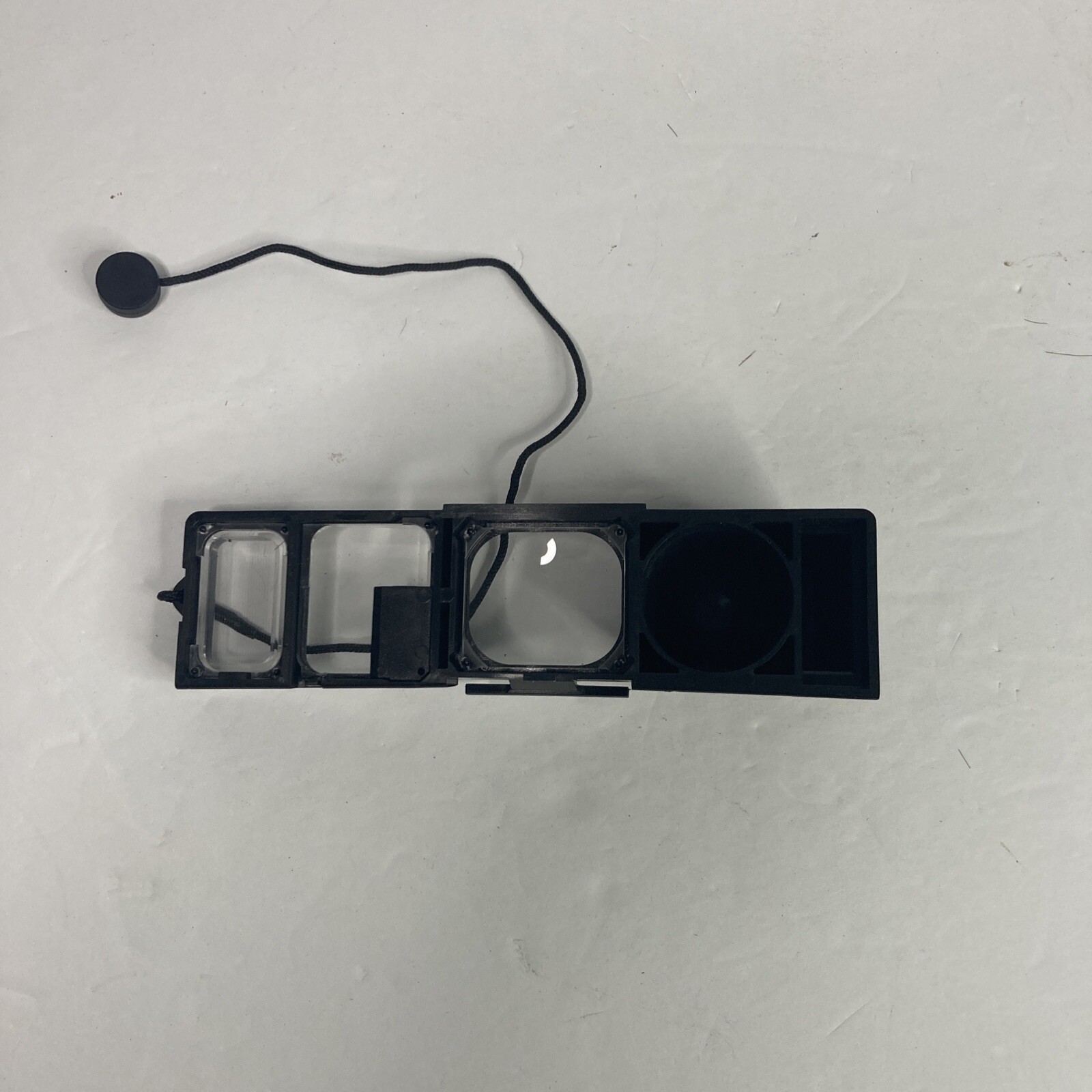 Vintage ￼Polaroid F112 Spectra/Image Close Up Lens with Case