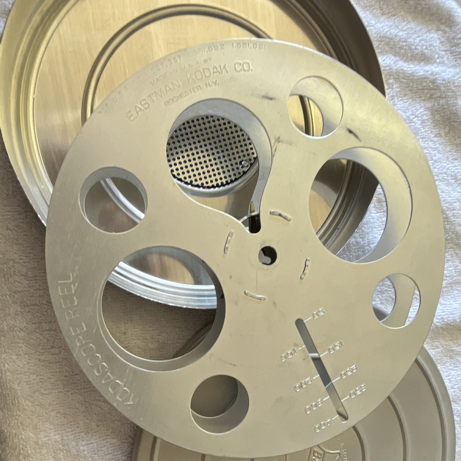 Eastman Kodak Co. No. 1070 8mm Metal Film Reel w/ Round Metal Can